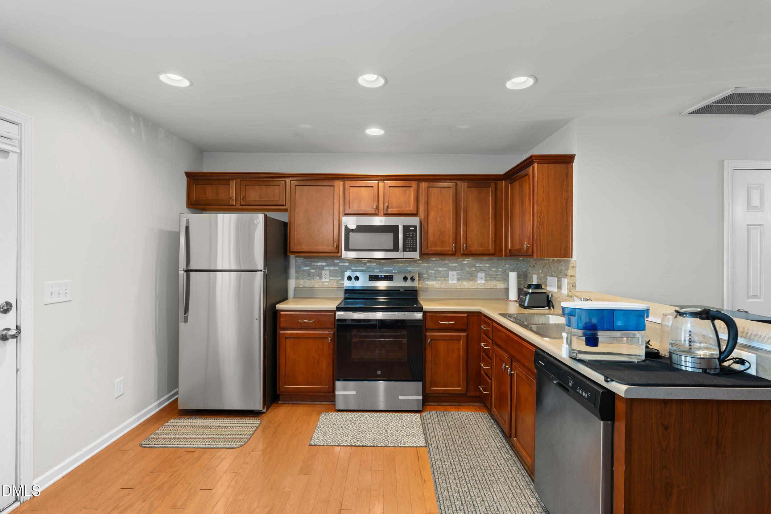 3230 Ivey Wood Lane — photo