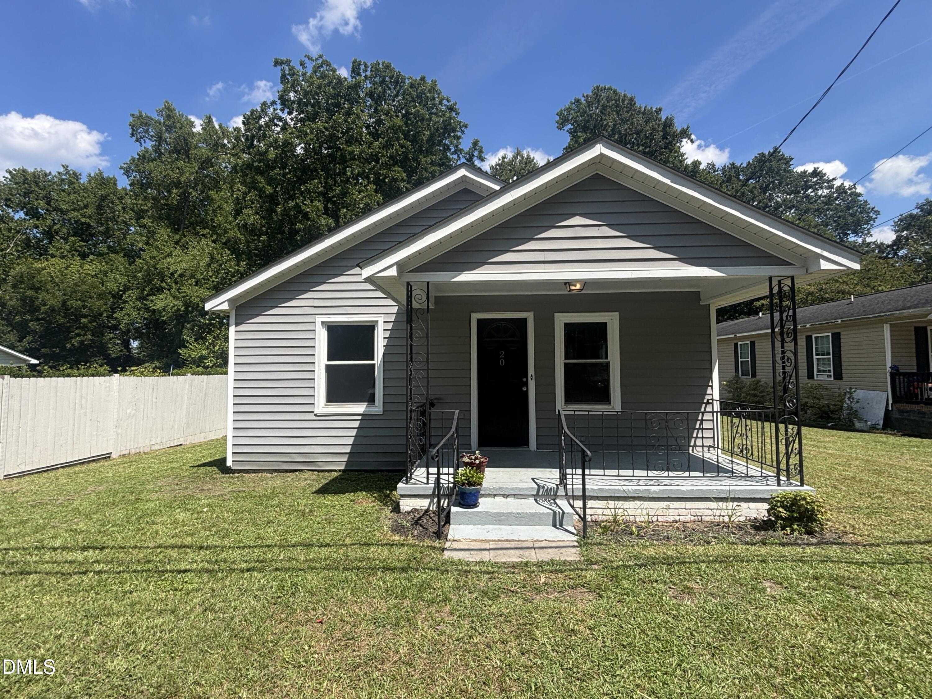 20 W Edgerton Street — photo