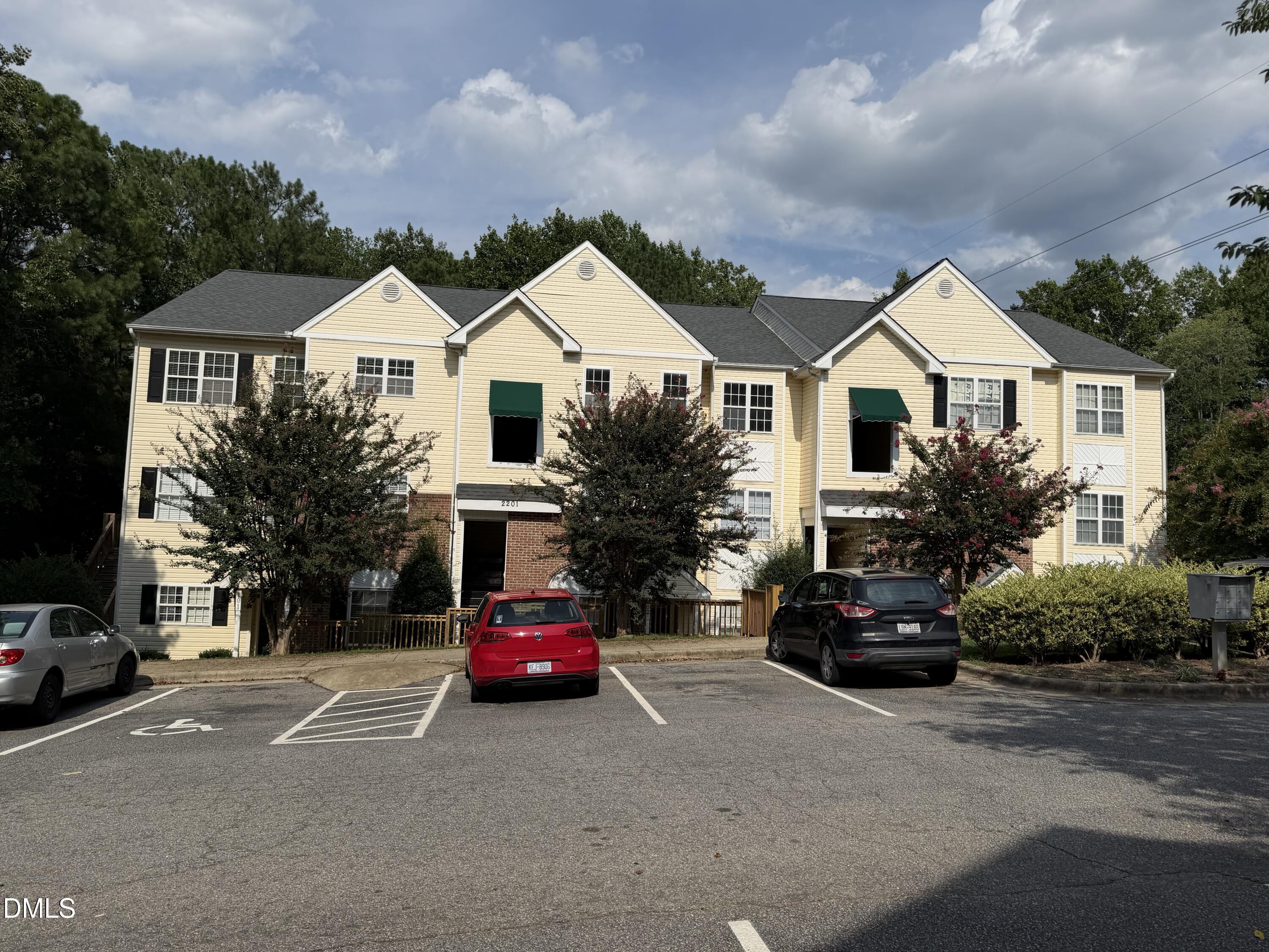 2201 Mountain Mist Court 302 — photo