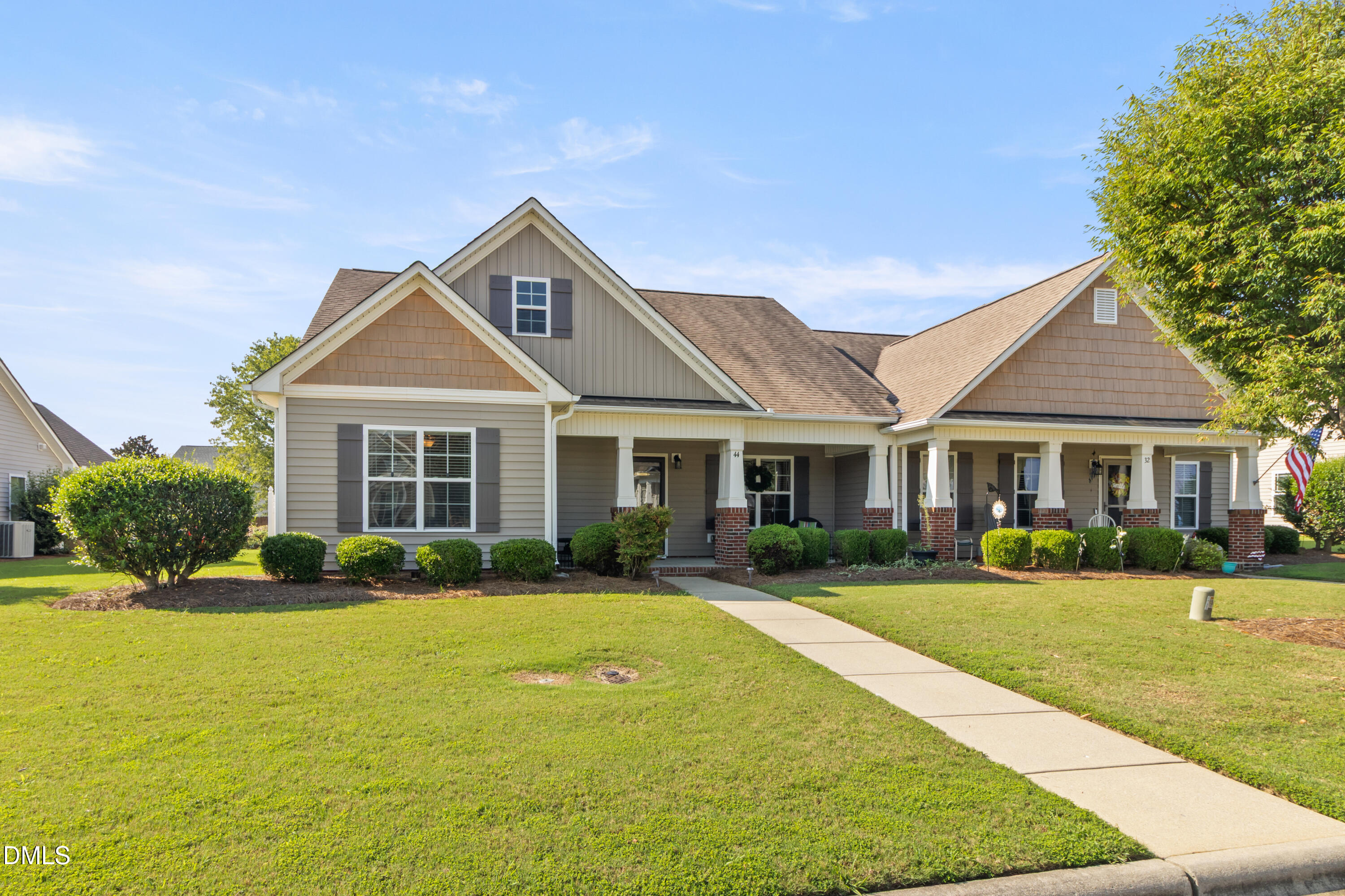 44 E Moss Creek Drive — photo