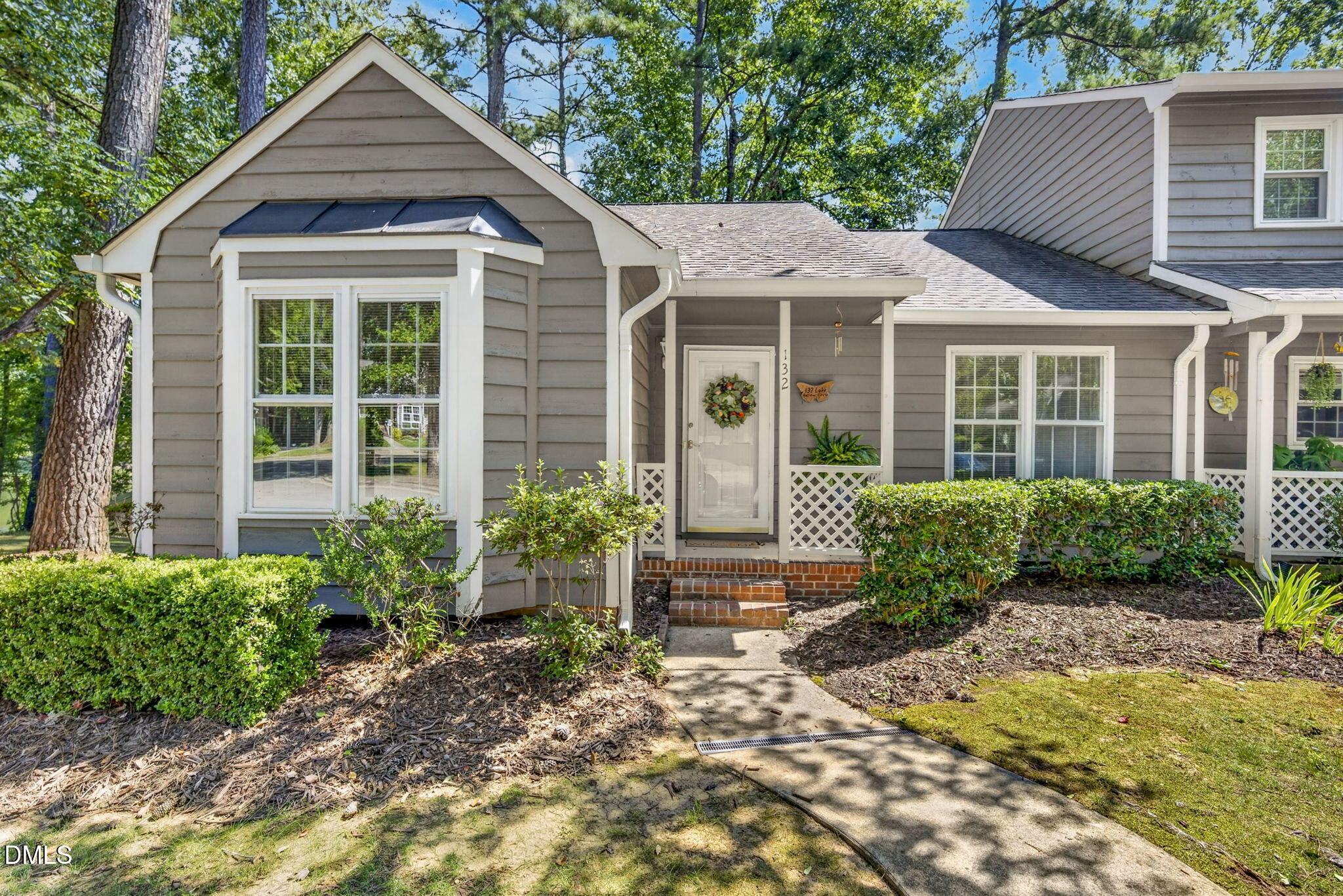132 Lake Hollow Circle — photo
