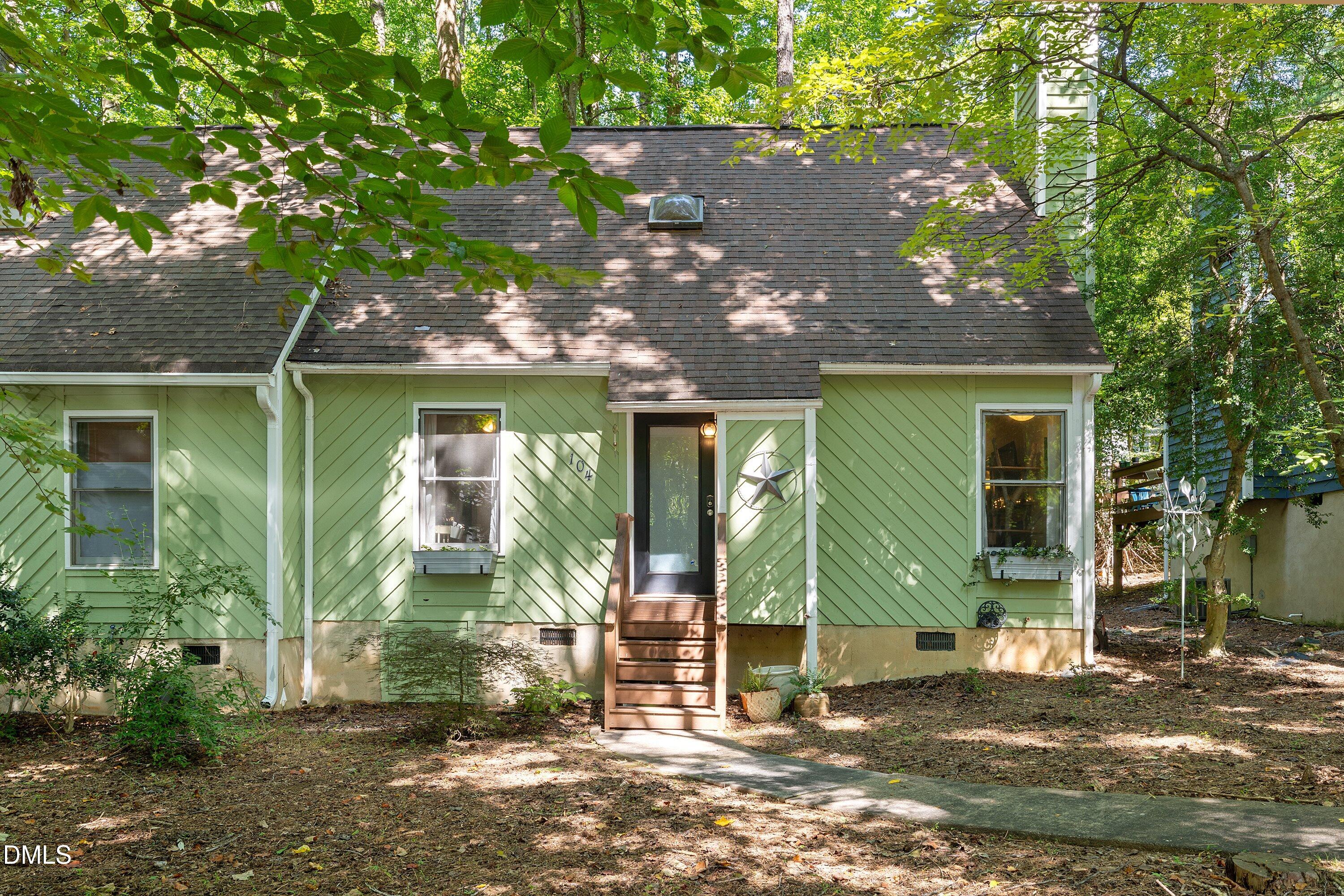 104 Barbee Court — photo