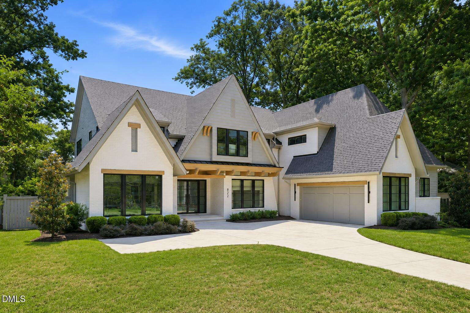 822 Pebblebrook Drive — photo