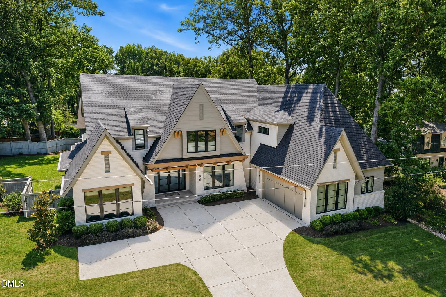822 Pebblebrook Drive, Raleigh, NC 27609 — photo 2