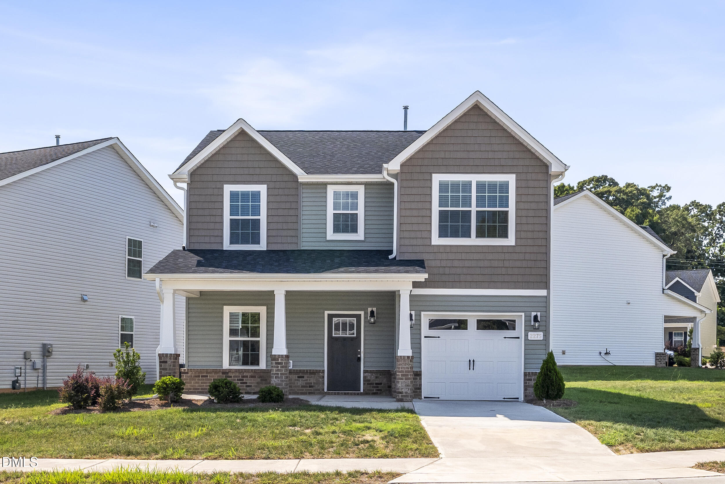 2275 Campbell Loop — photo