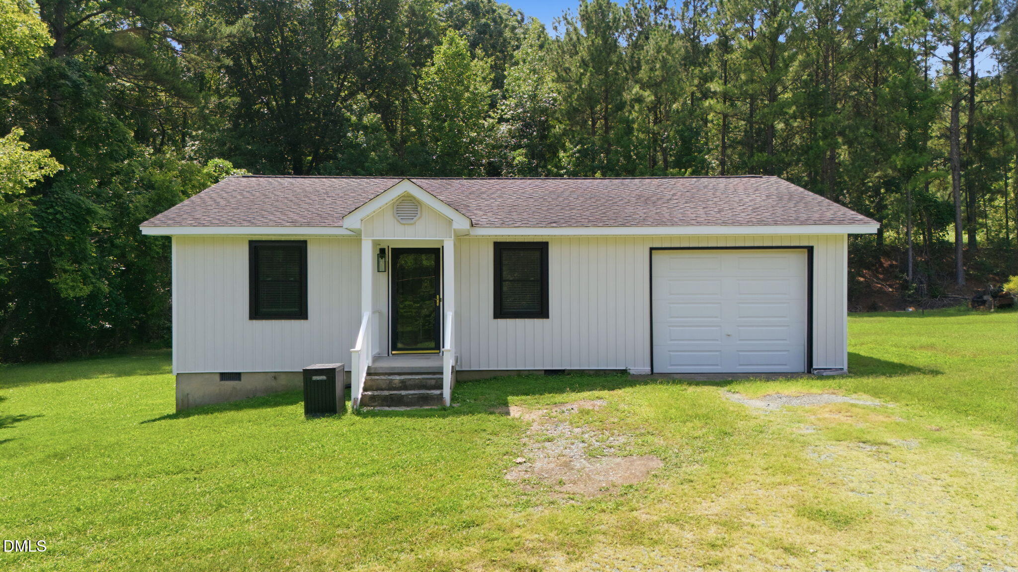 1538 Clearwater Lake Road — photo