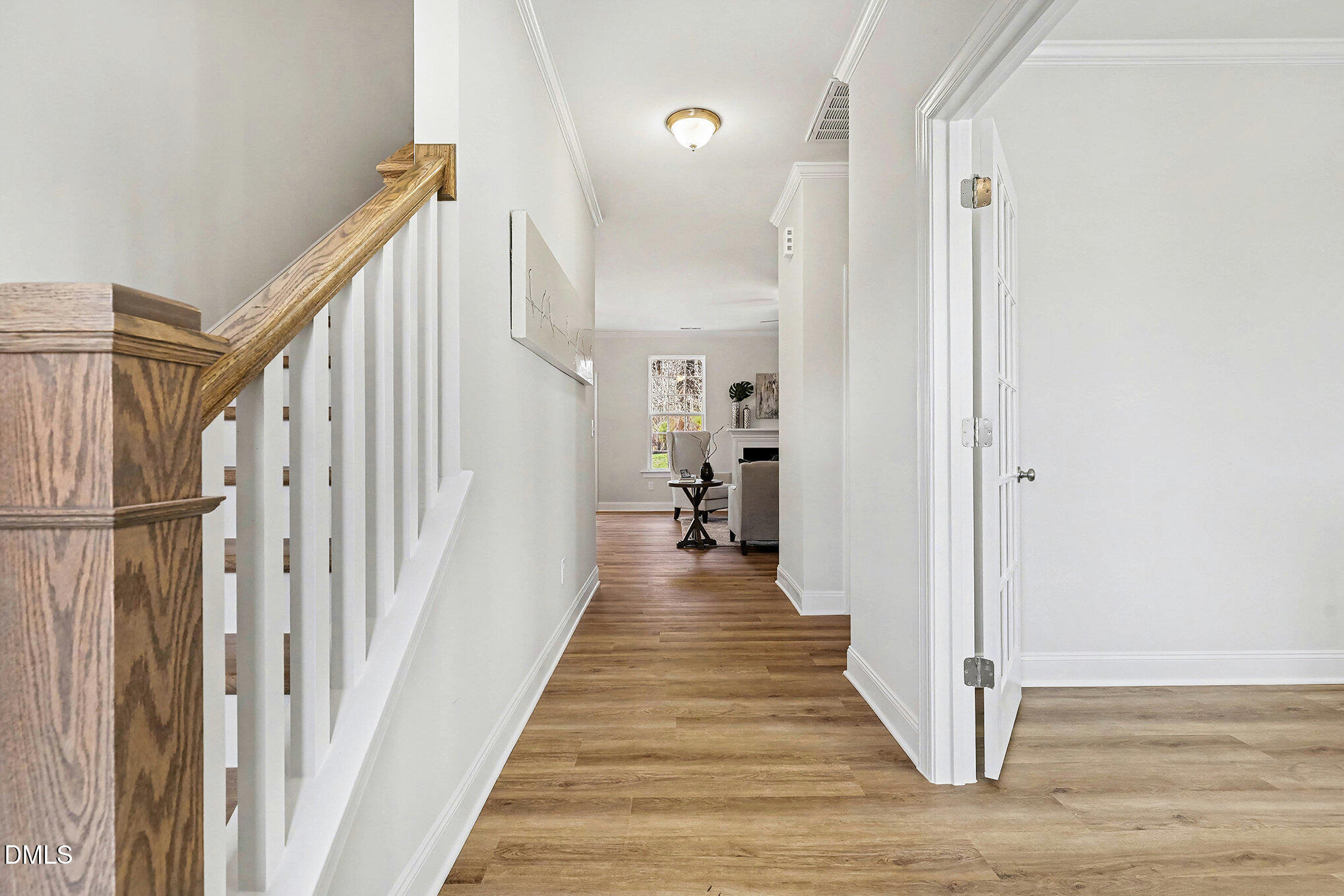 37 Cattlemans Way — photo
