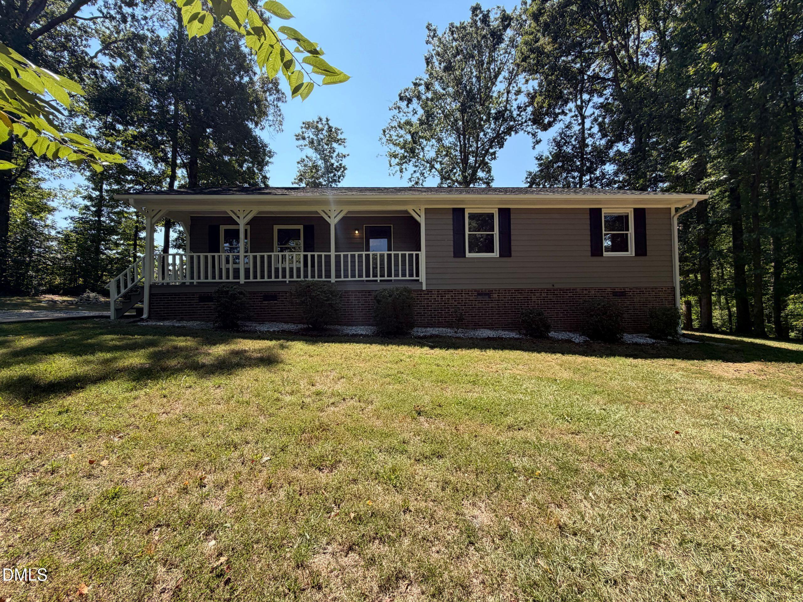 130 Rolling Acres Road — photo