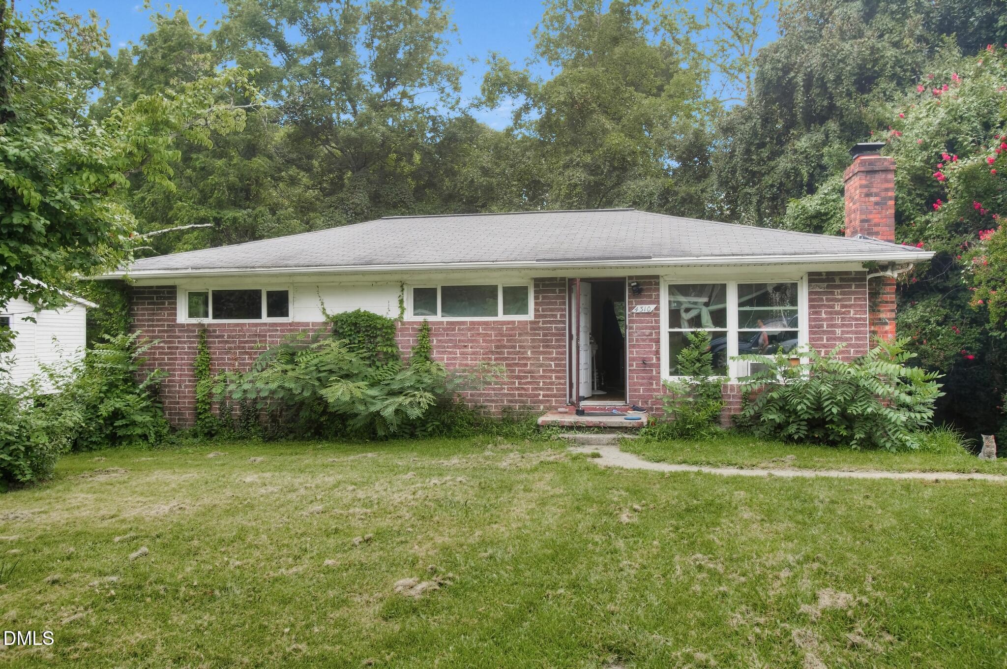 4310 Halifax Road — photo