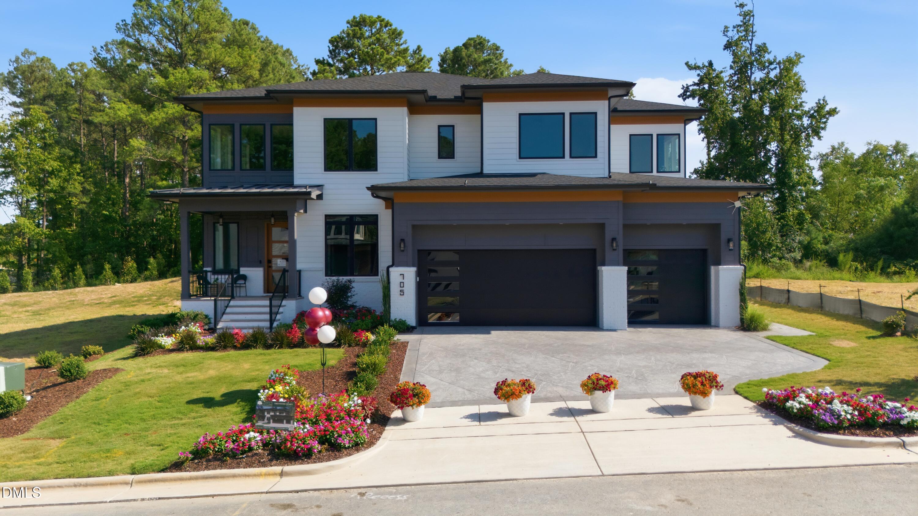 705 Ahad Court — photo