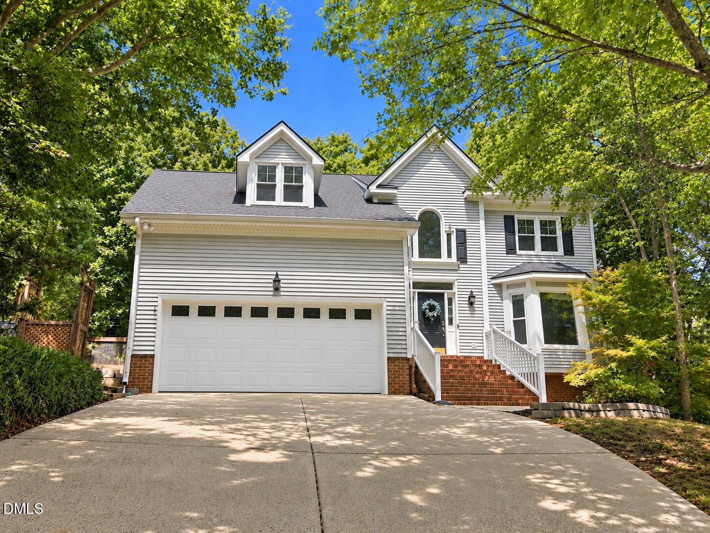 4220 Glen Erin Way — photo