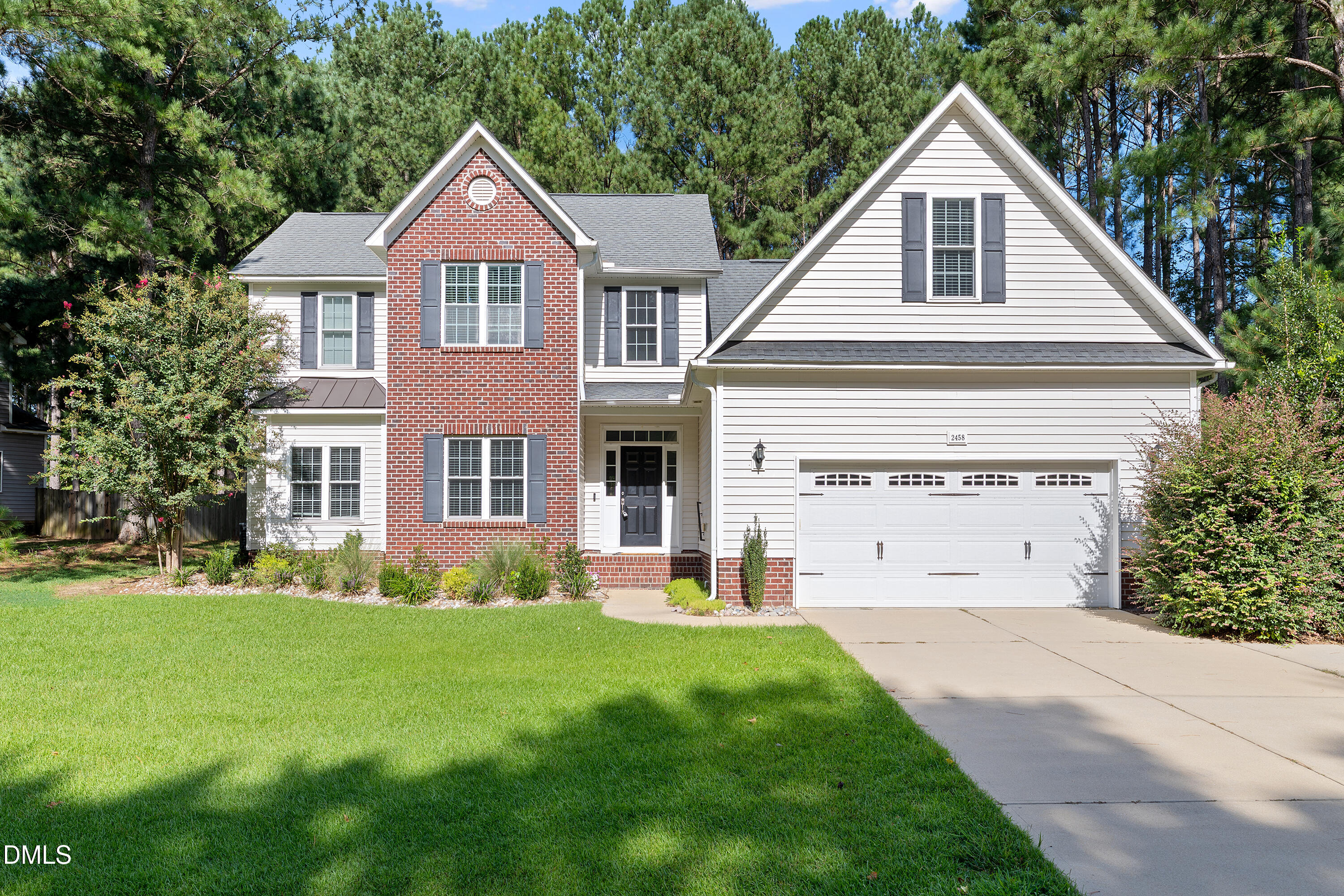 2458 Valley Drive — photo
