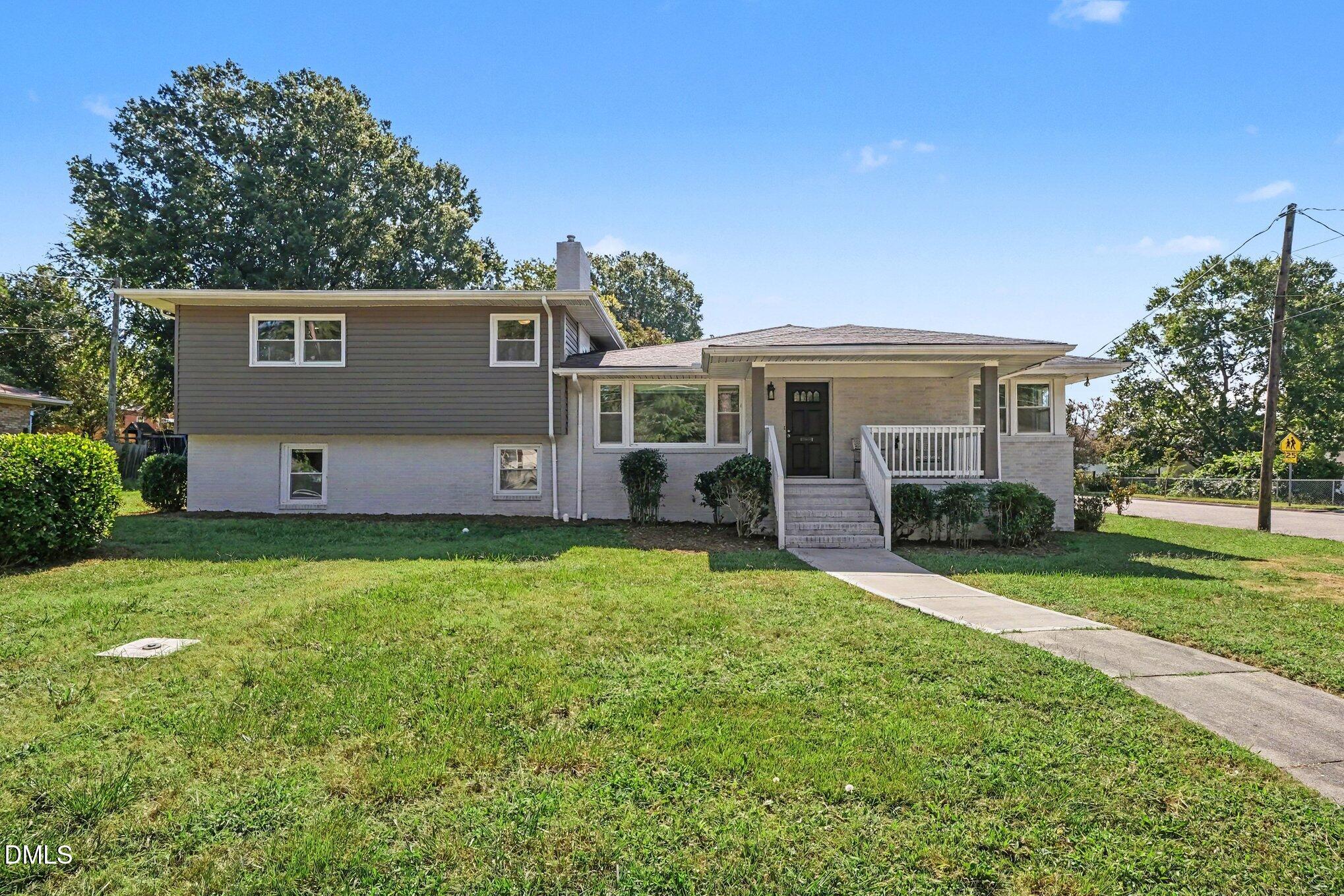 2747 Atlantic Street — photo
