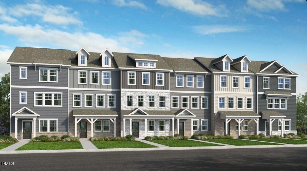 201 Villavista Trace 103 — photo
