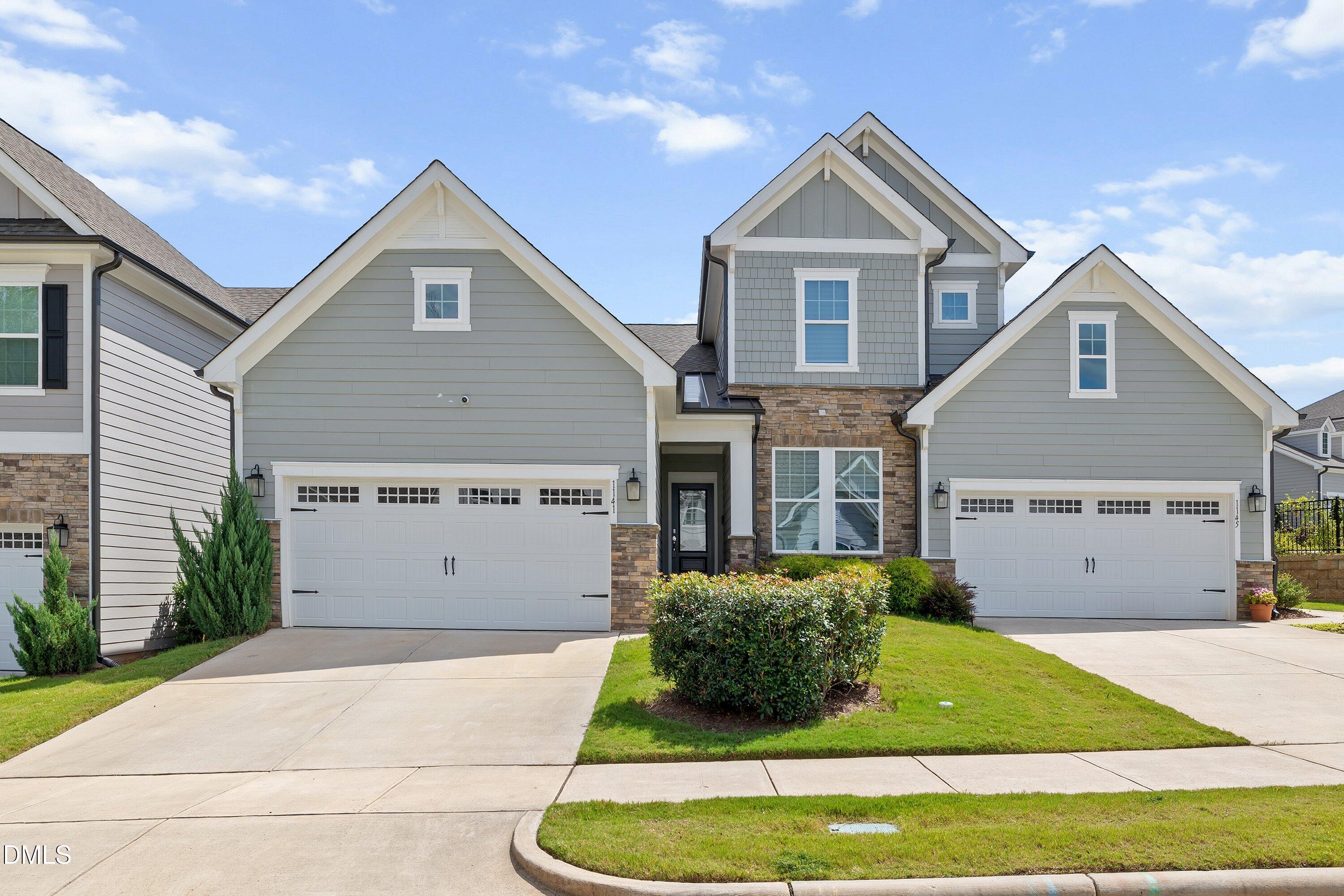 1141 Dozier Way — photo