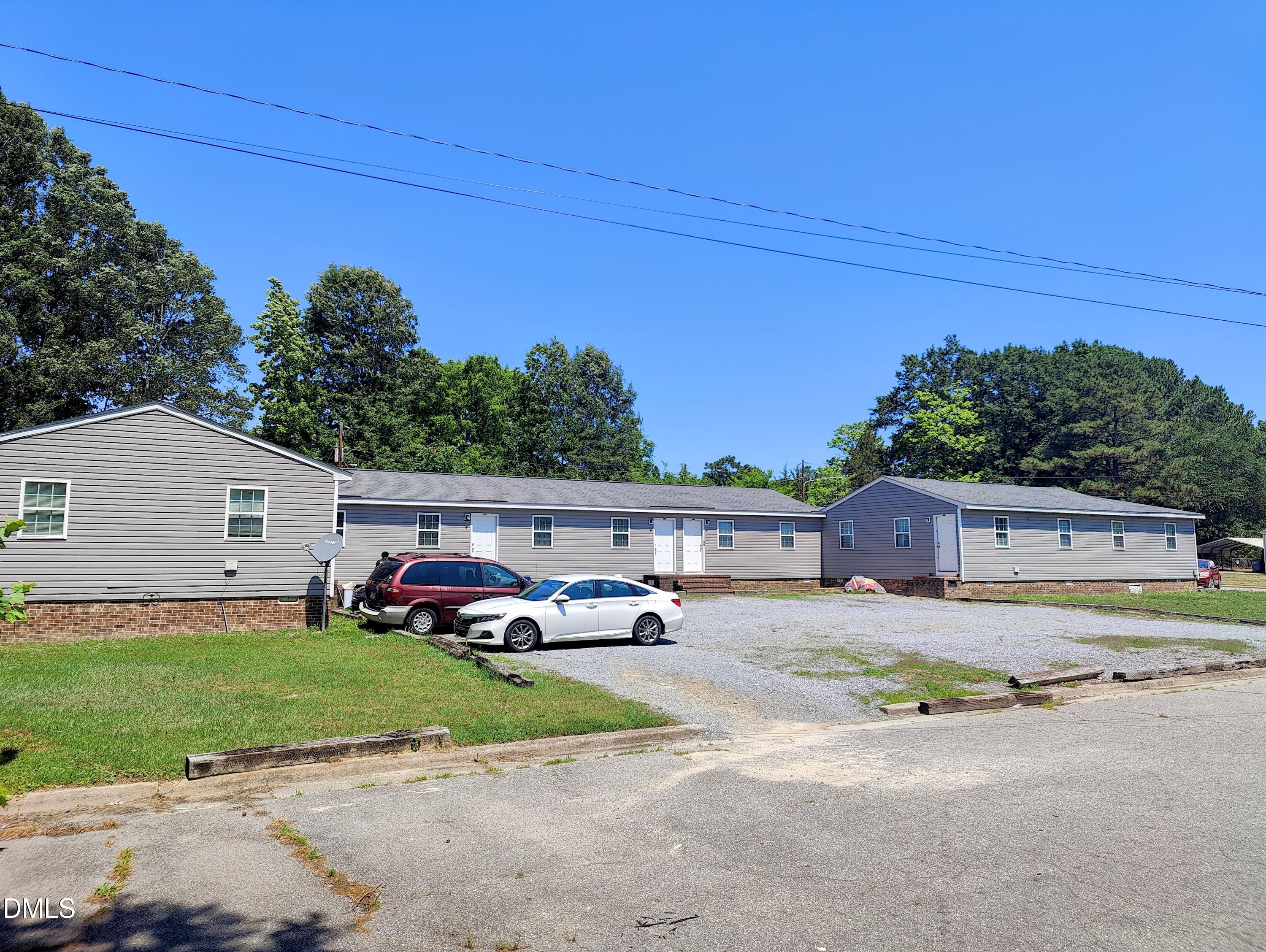 701 Nelson Street — photo