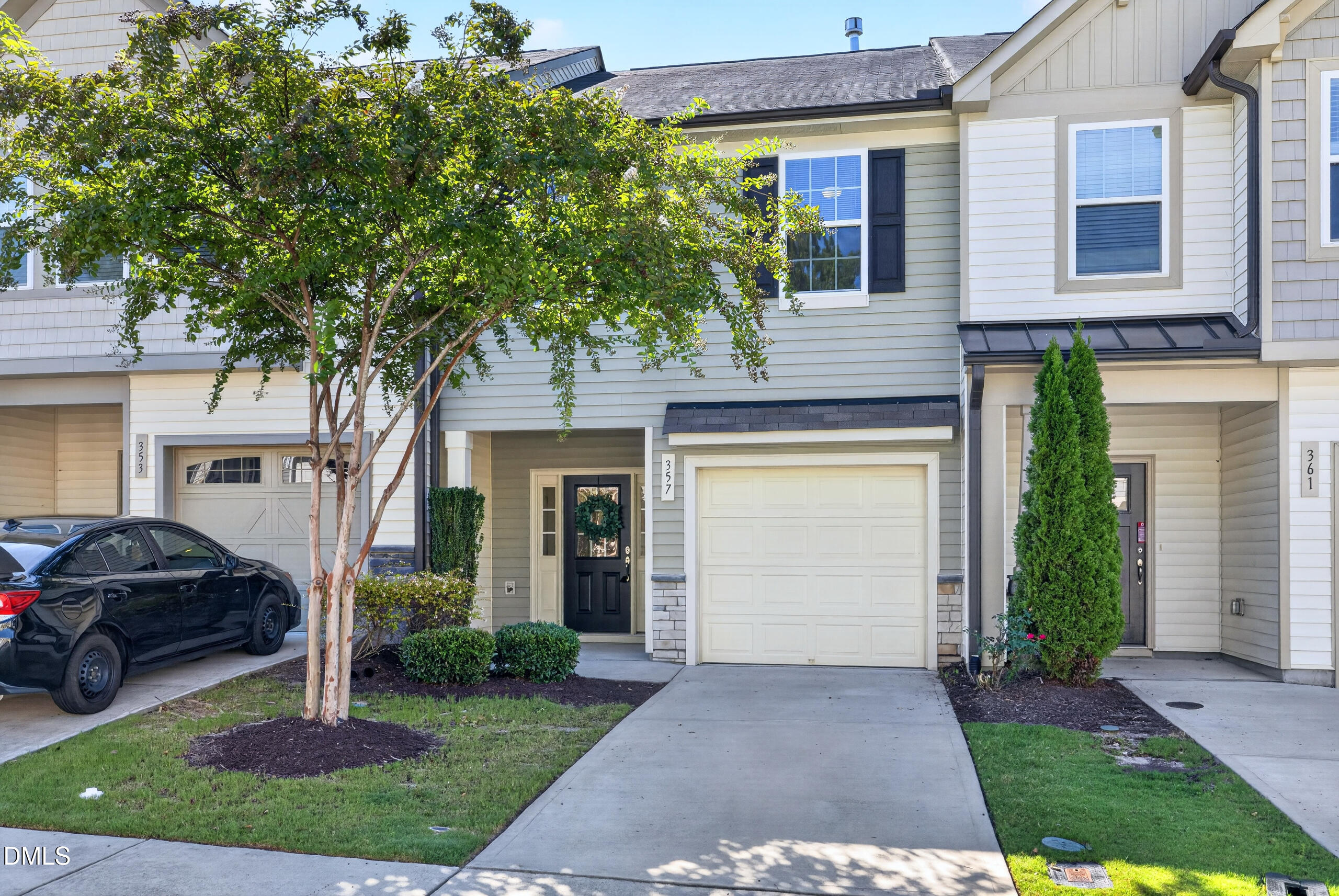 357 E Porthaven Way E — photo