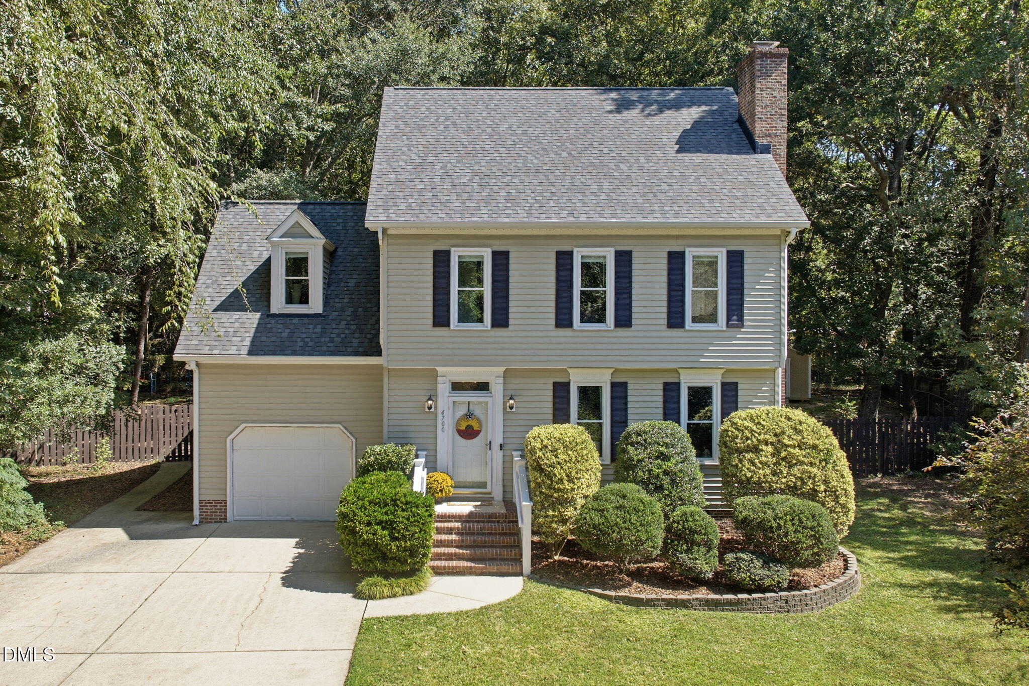 4700 Lord Nelson Drive — photo