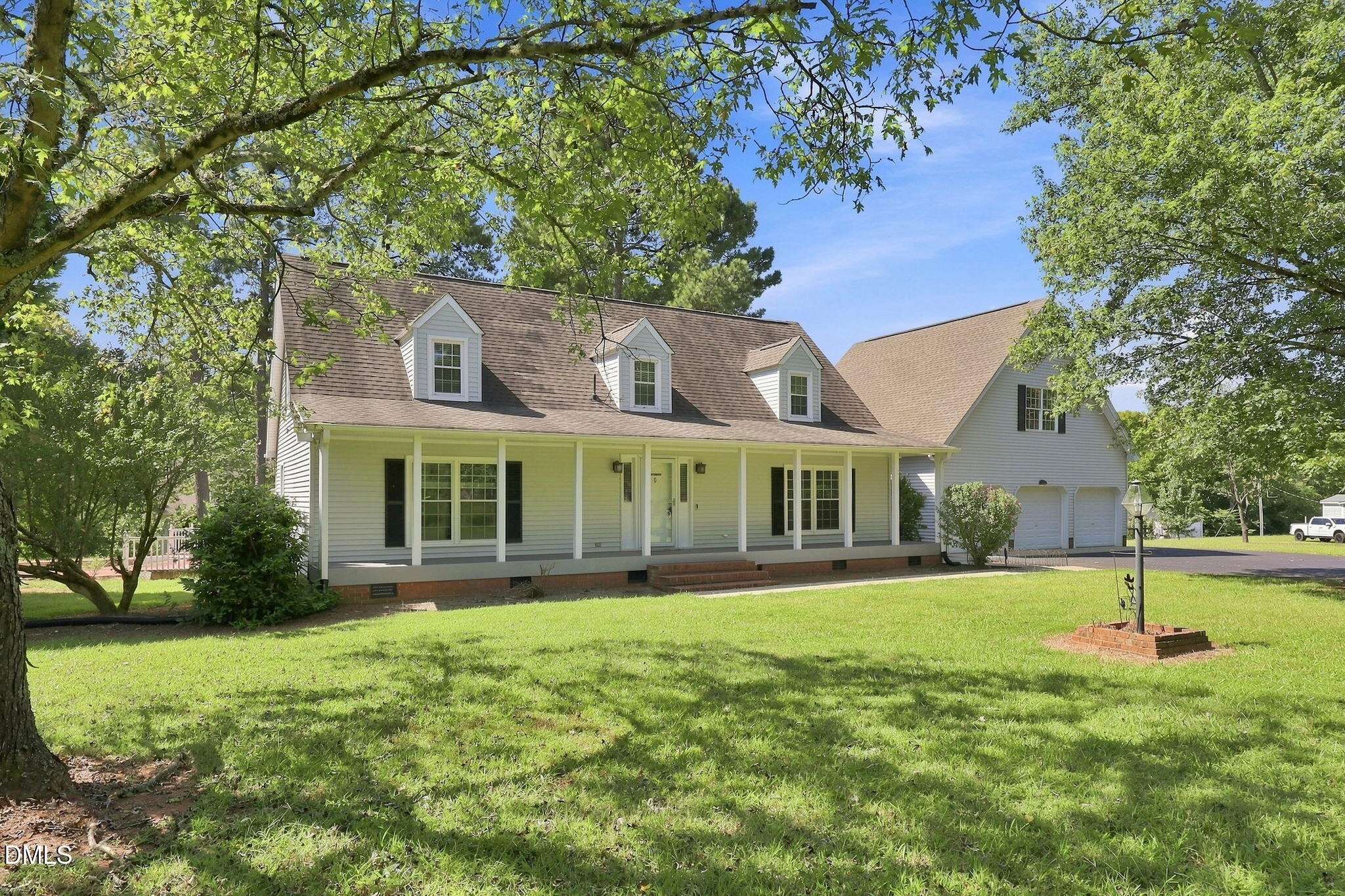 3590 Tom Hunt Road — photo