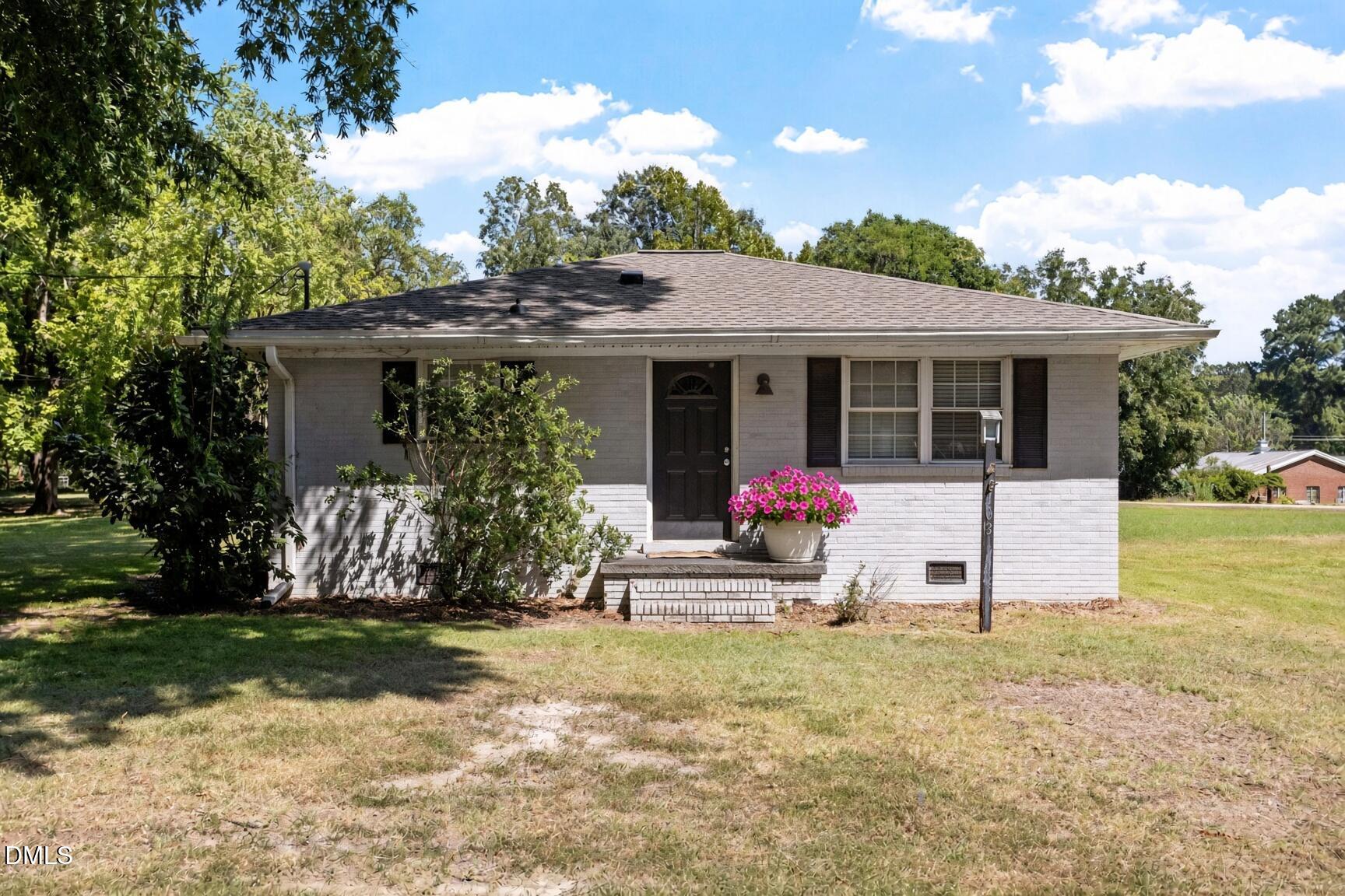 103 Fowler Circle — photo