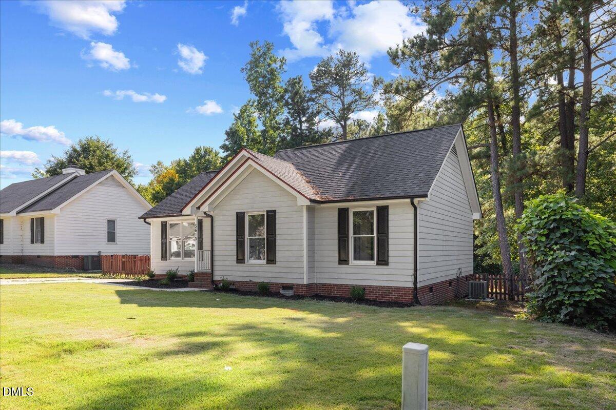 3613 Castlegate Drive, Raleigh, NC 27616 — photo 3