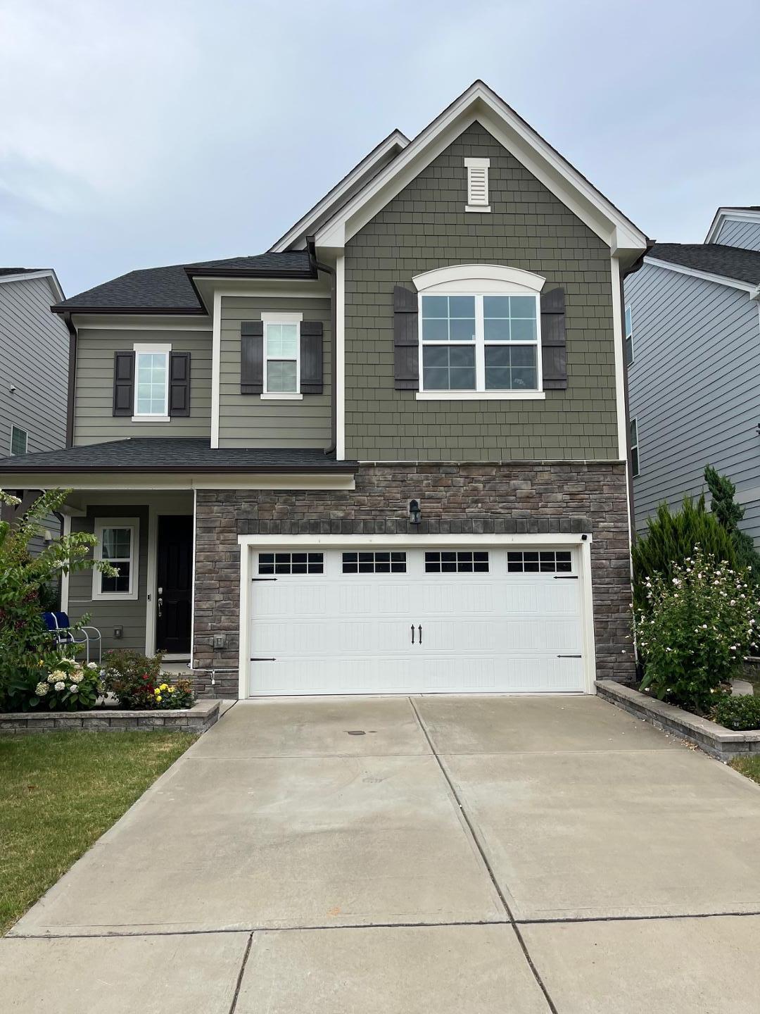 220 Baywind Drive — photo