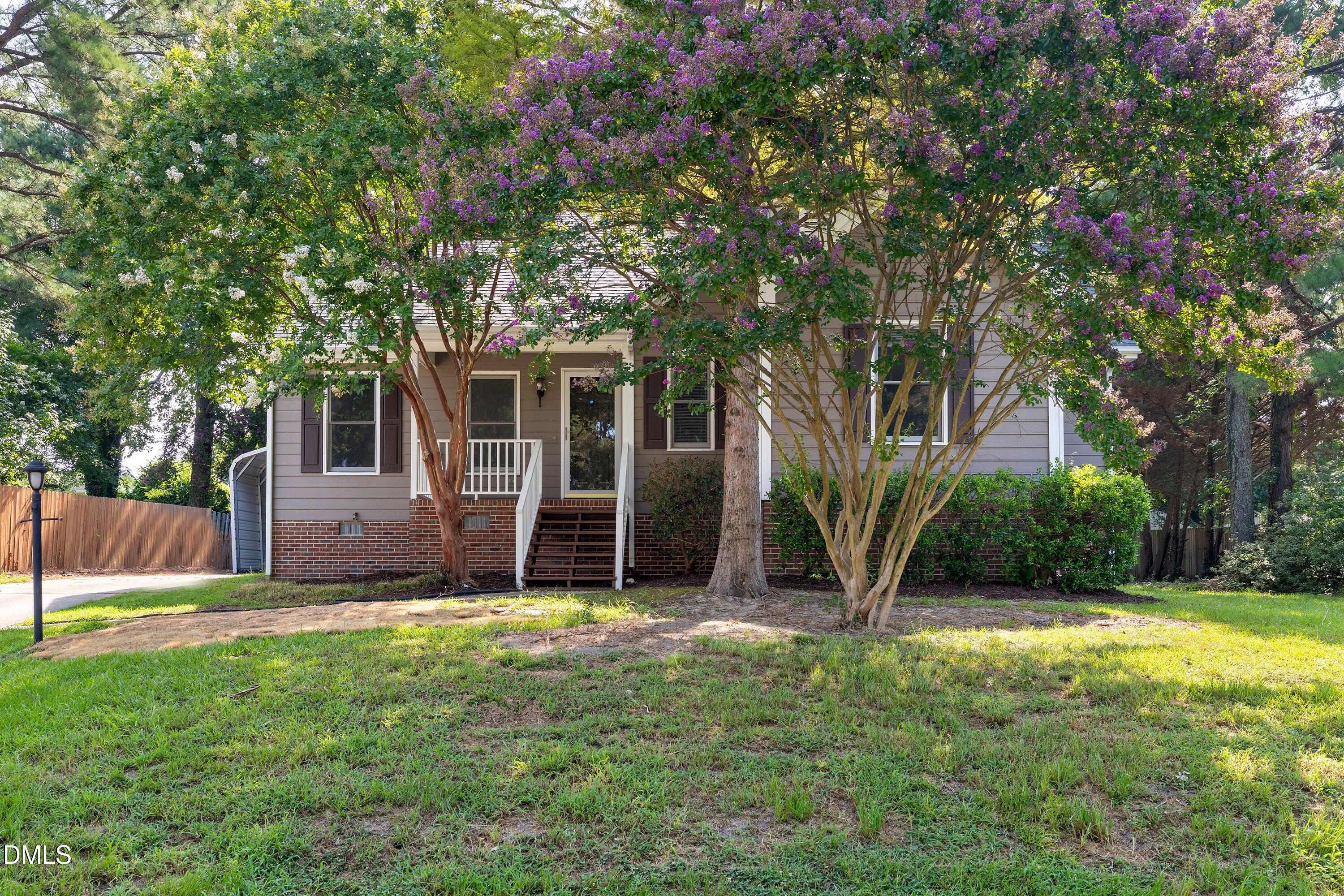 828 Alderleaf Drive — photo