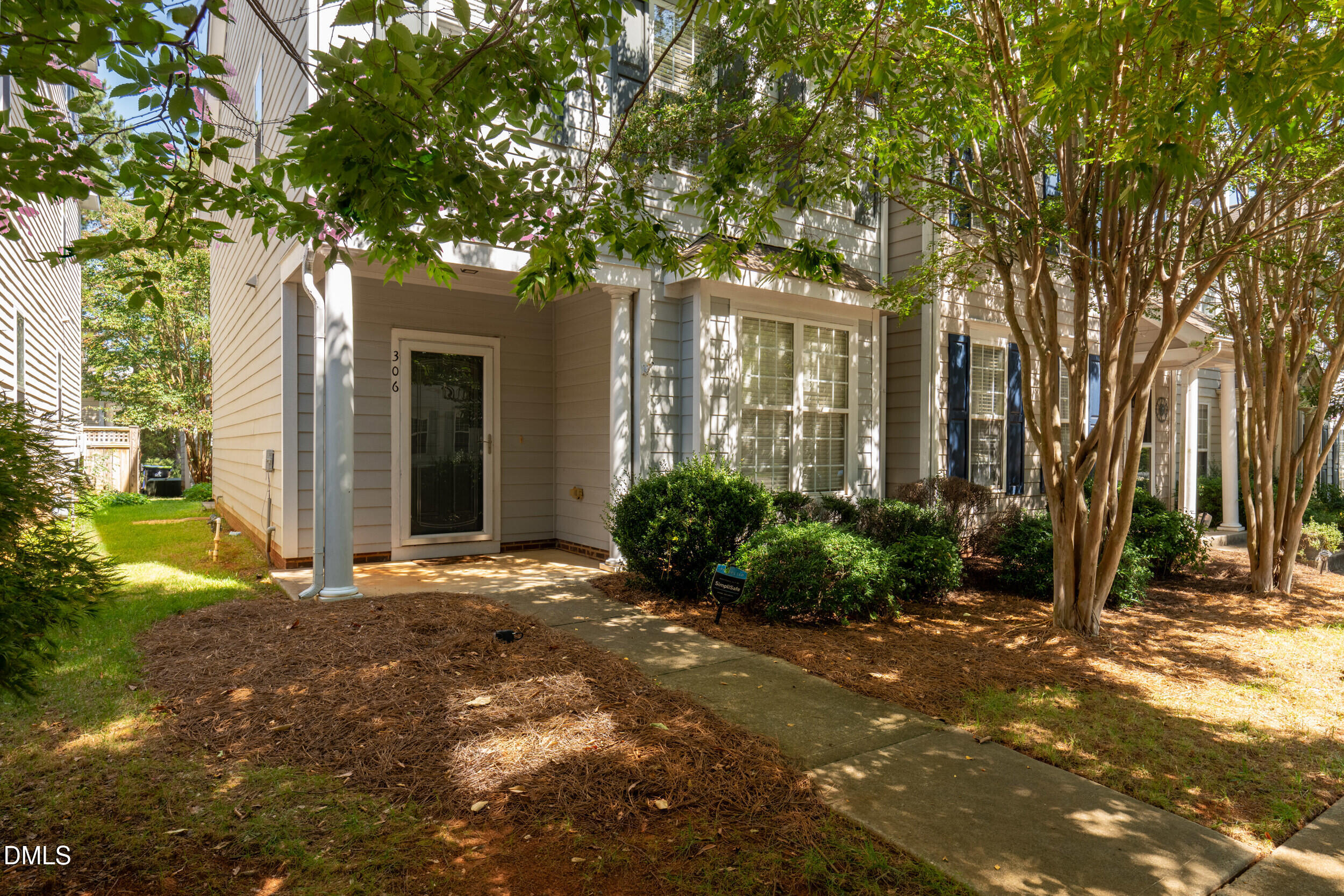 306 Danbury Court — photo