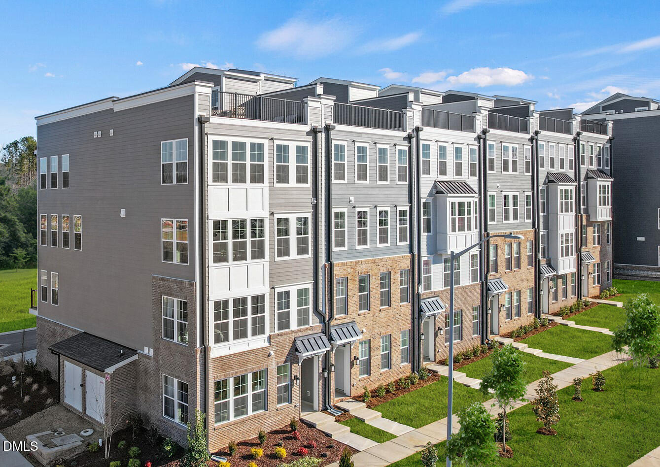 432 Gaston Park Lane 200 — photo