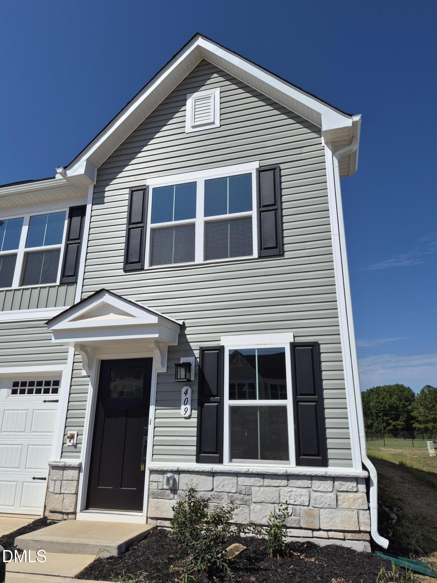 409 Moose Mdw Way — photo