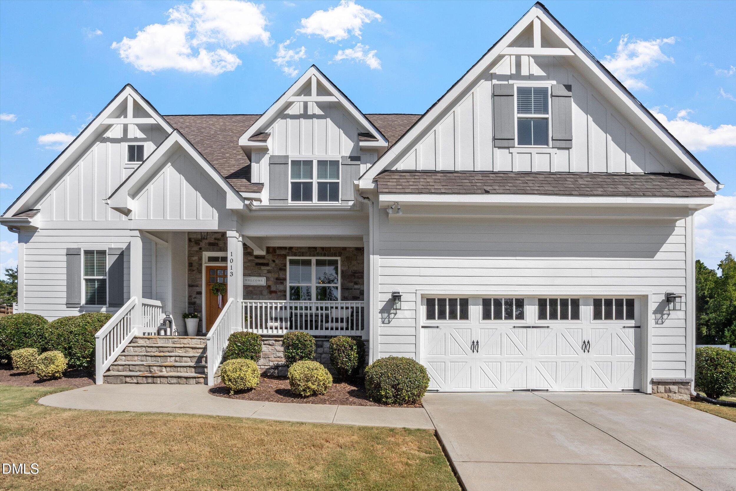 1013 Goldfinch Nest Court — photo