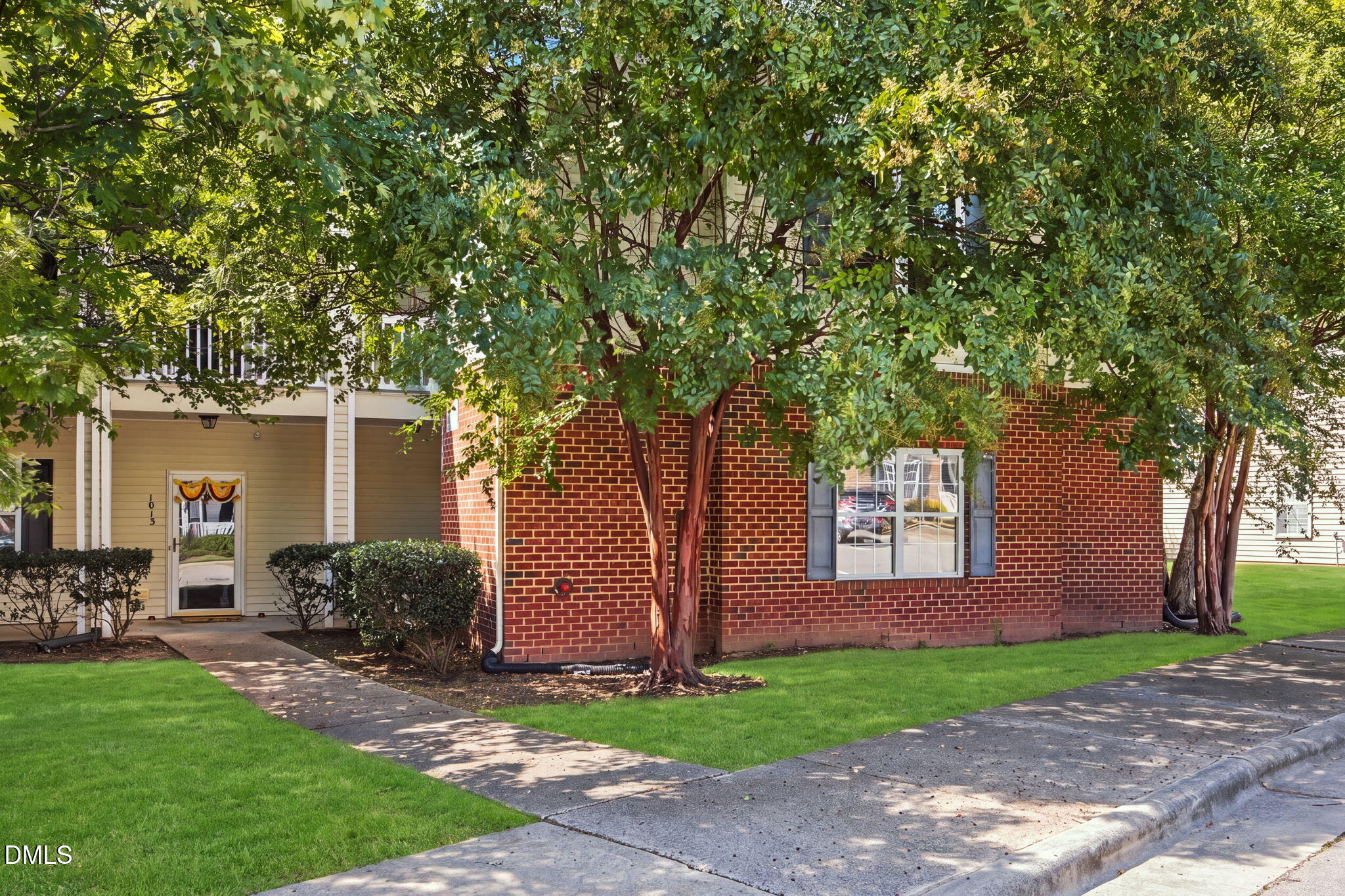 1014 Linen Drive — photo