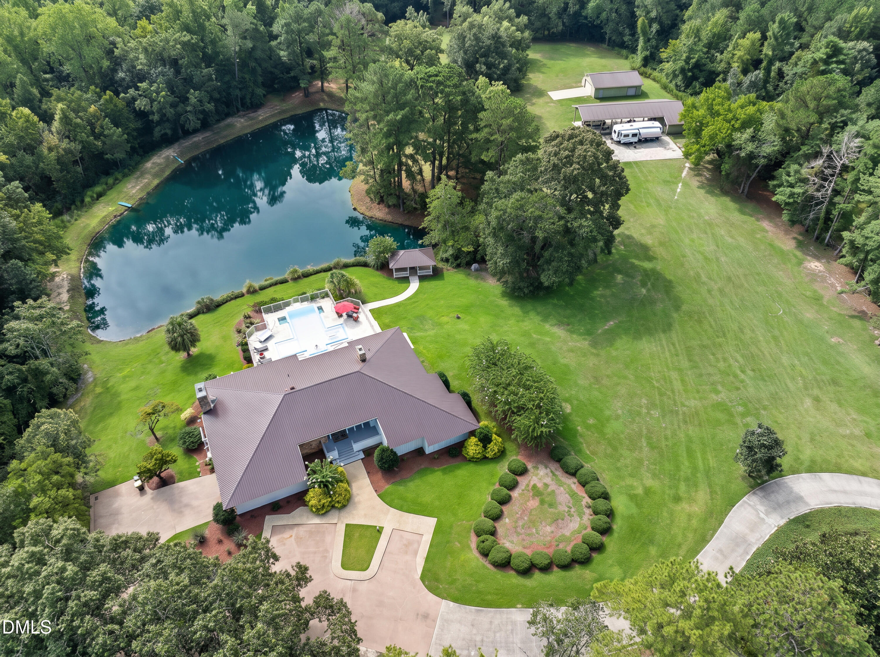 101 Elizabeth Drive — photo