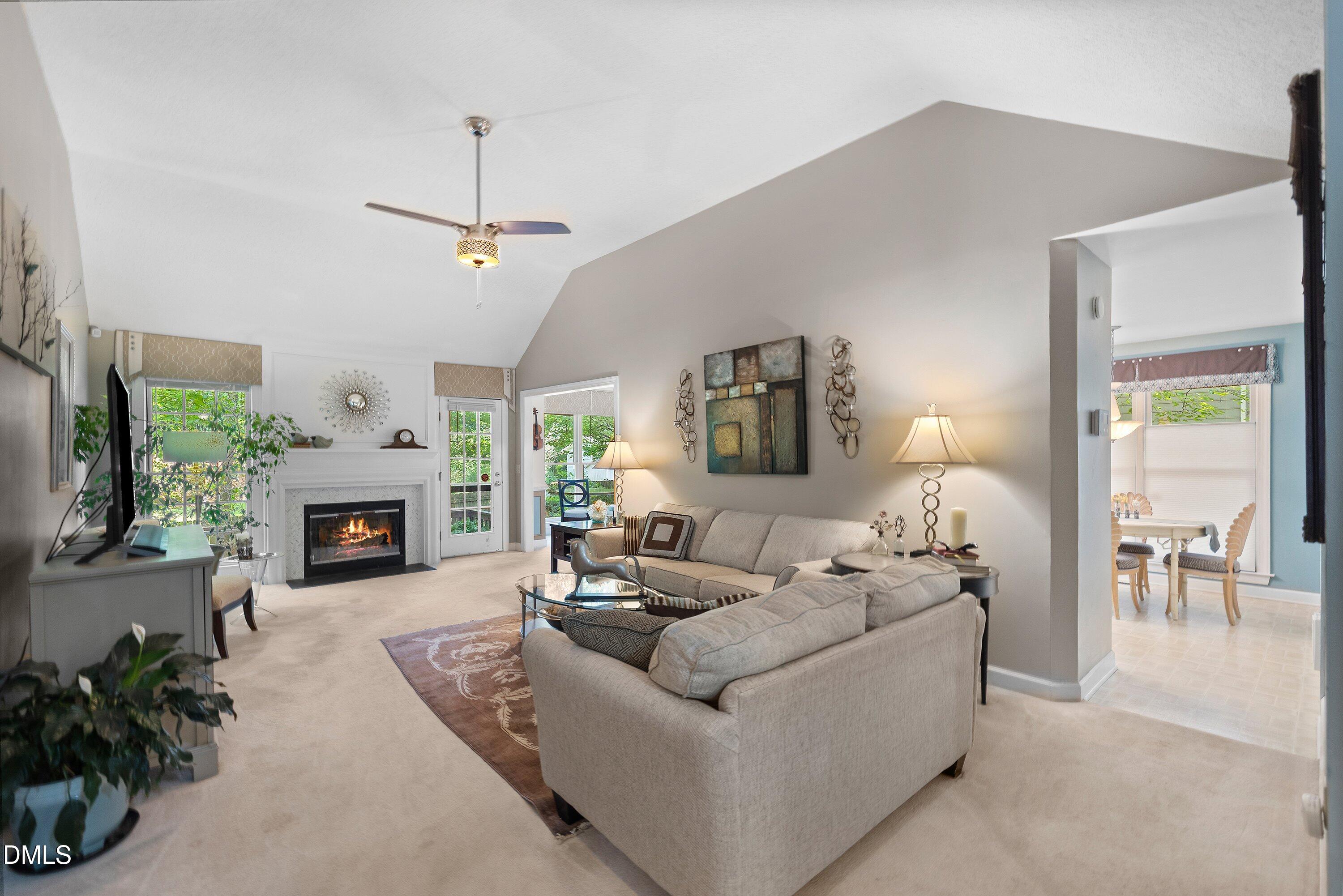 119 E Laurenbrook Court — photo