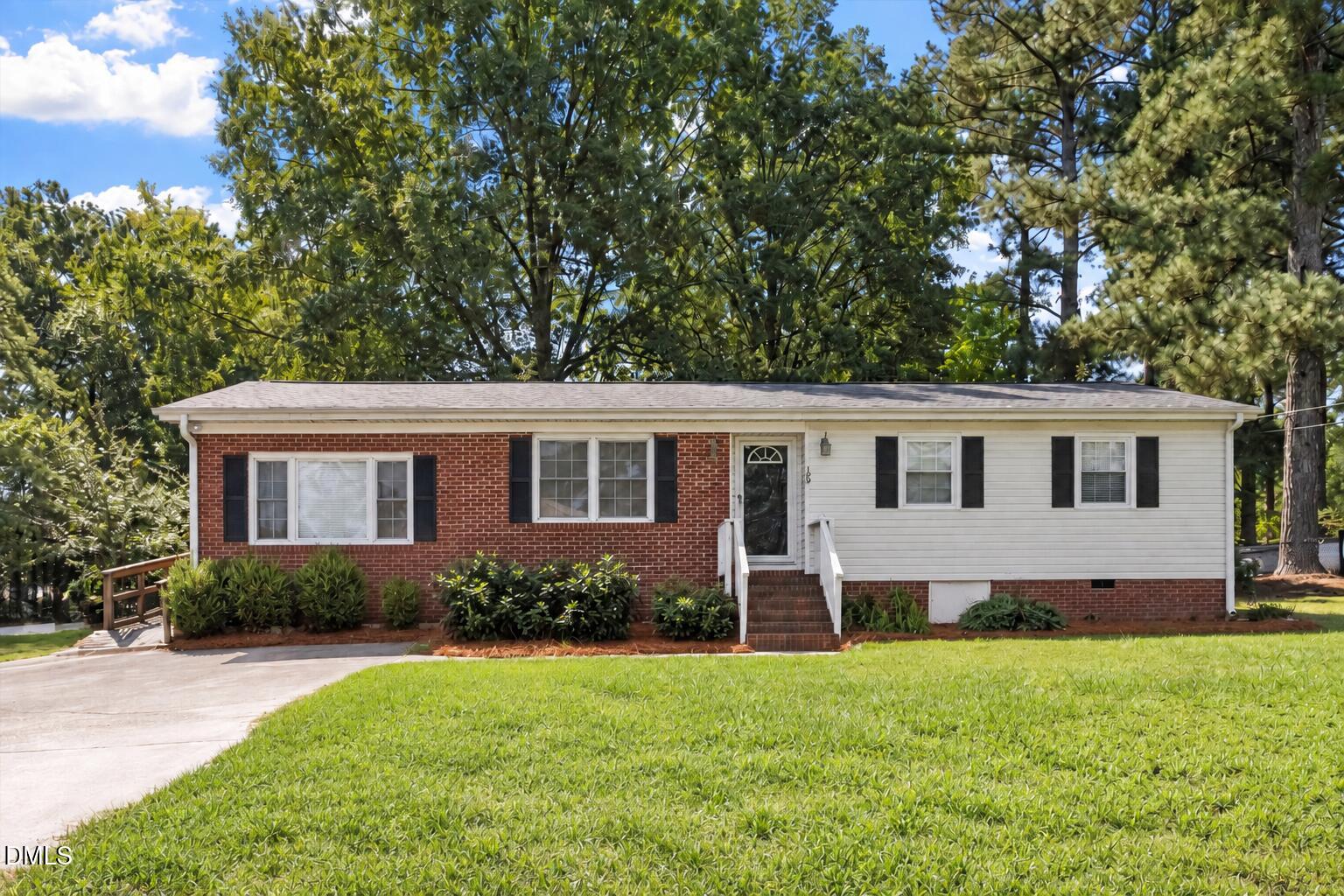 105 Stratford Drive — photo