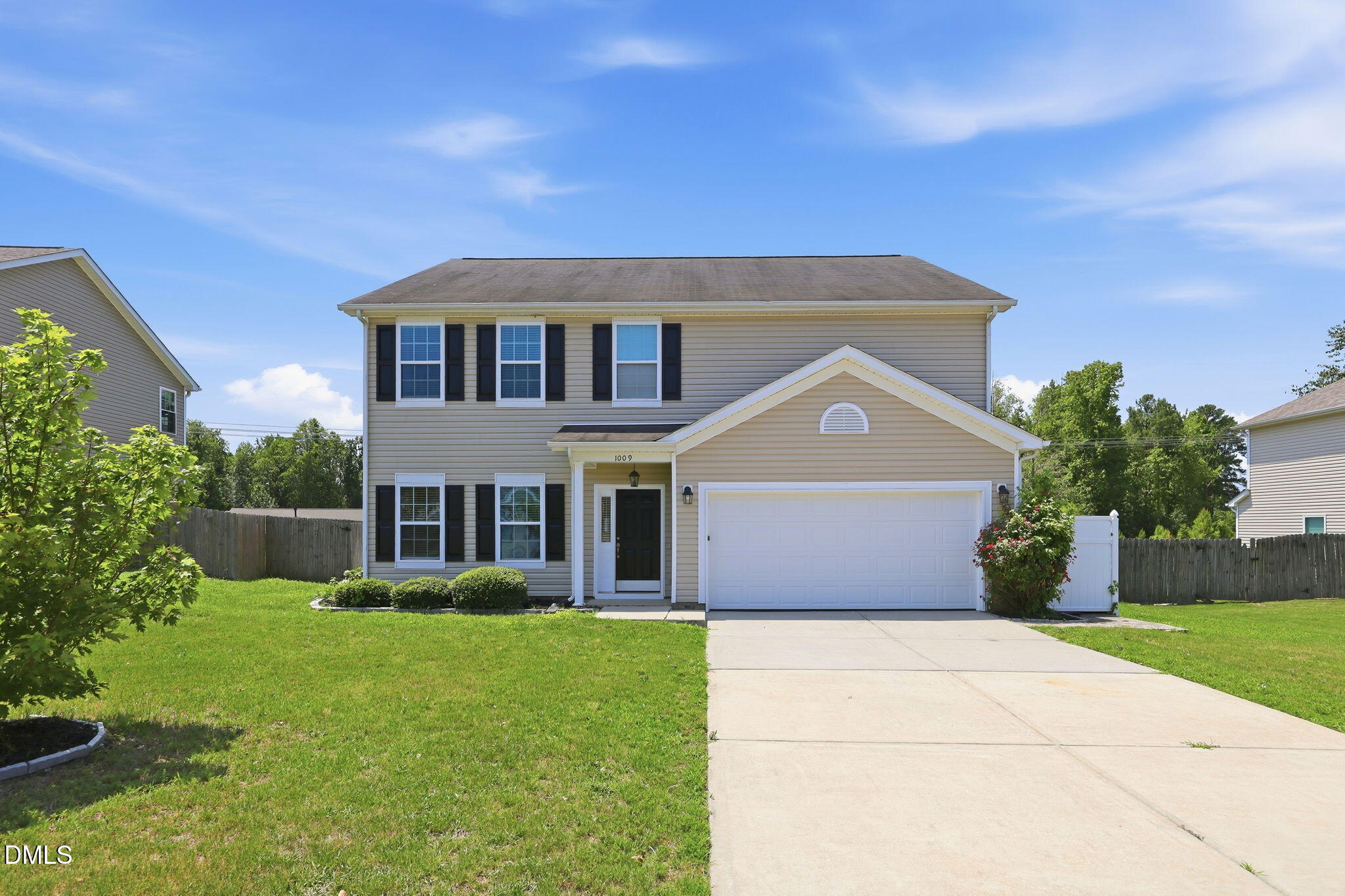 1009 Harvest Point Drive — photo