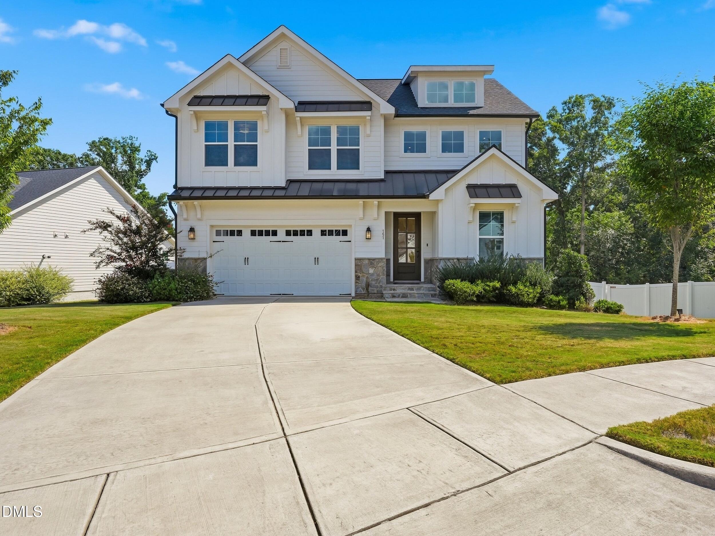 151 Dunloe Lp — photo