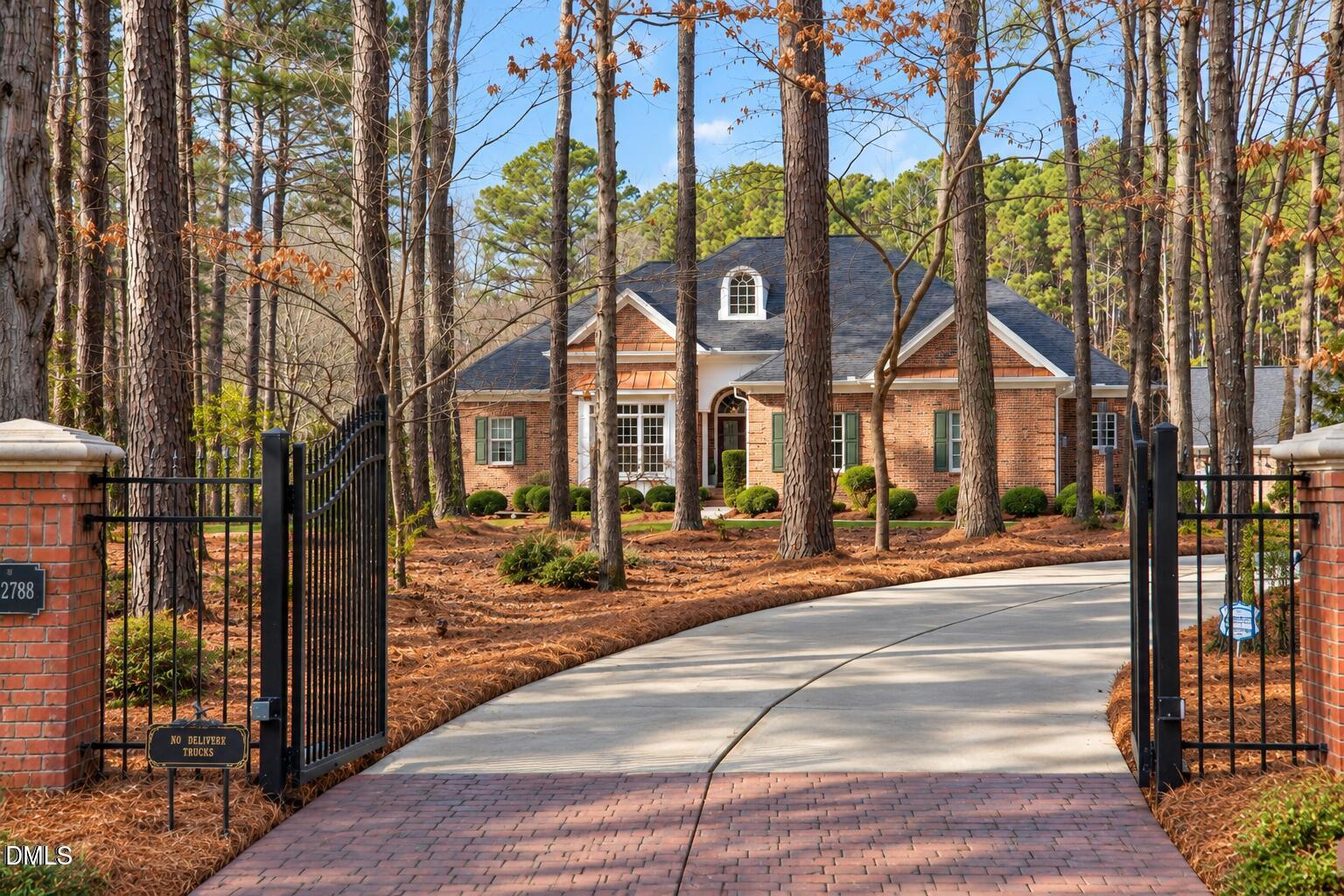 2769 Weaver Hill Drive — photo