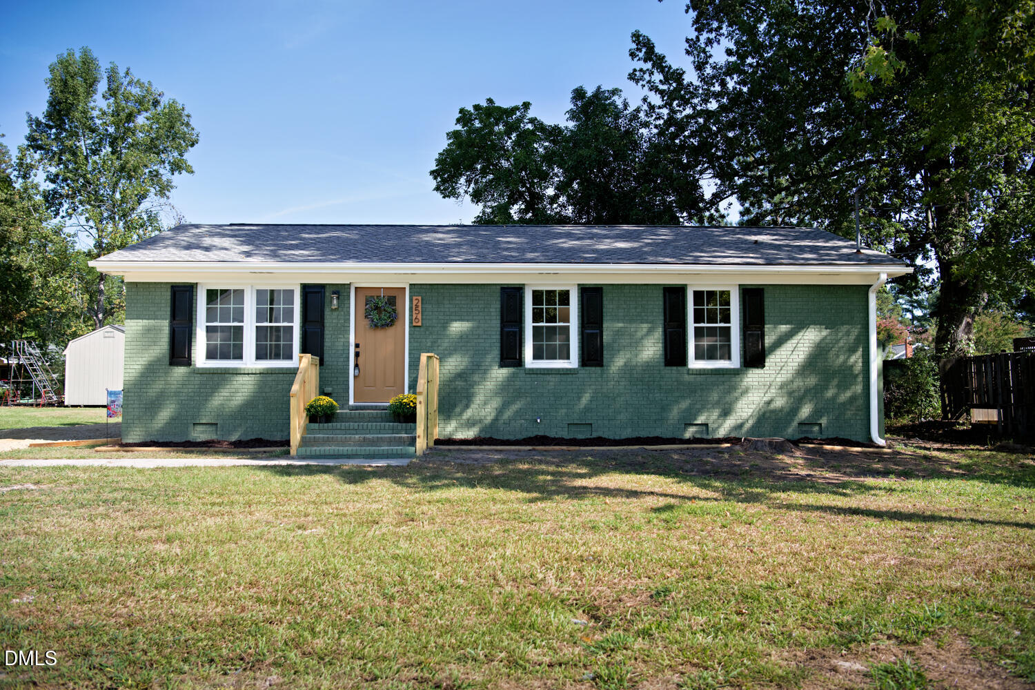 256 W Lillington Street — photo