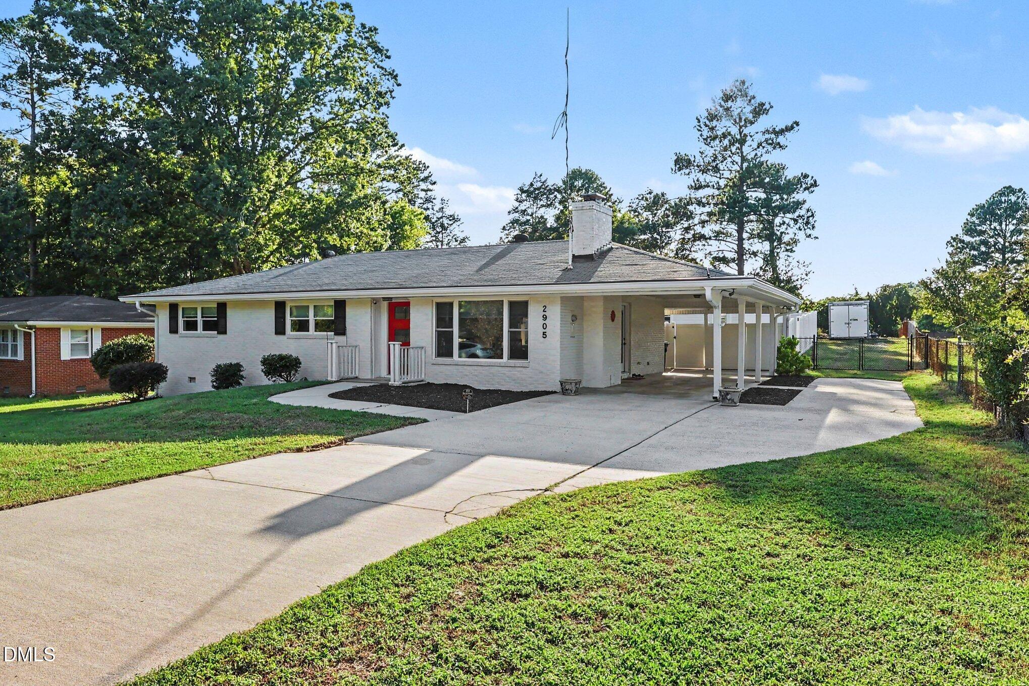 2905 Dove Lane — photo