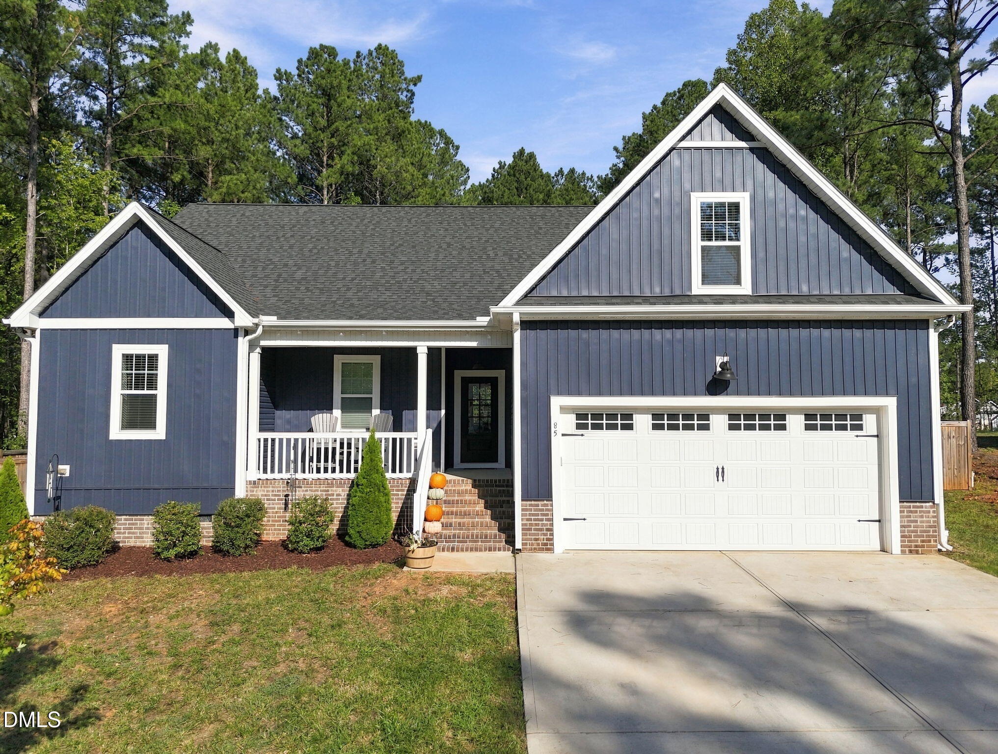 85 Lilac Drive — photo