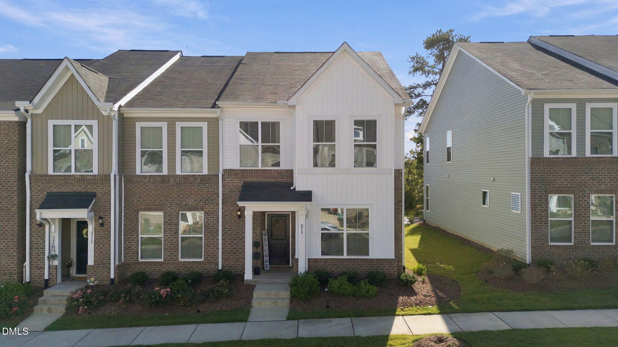 219 Chesapeake Commons Street — photo