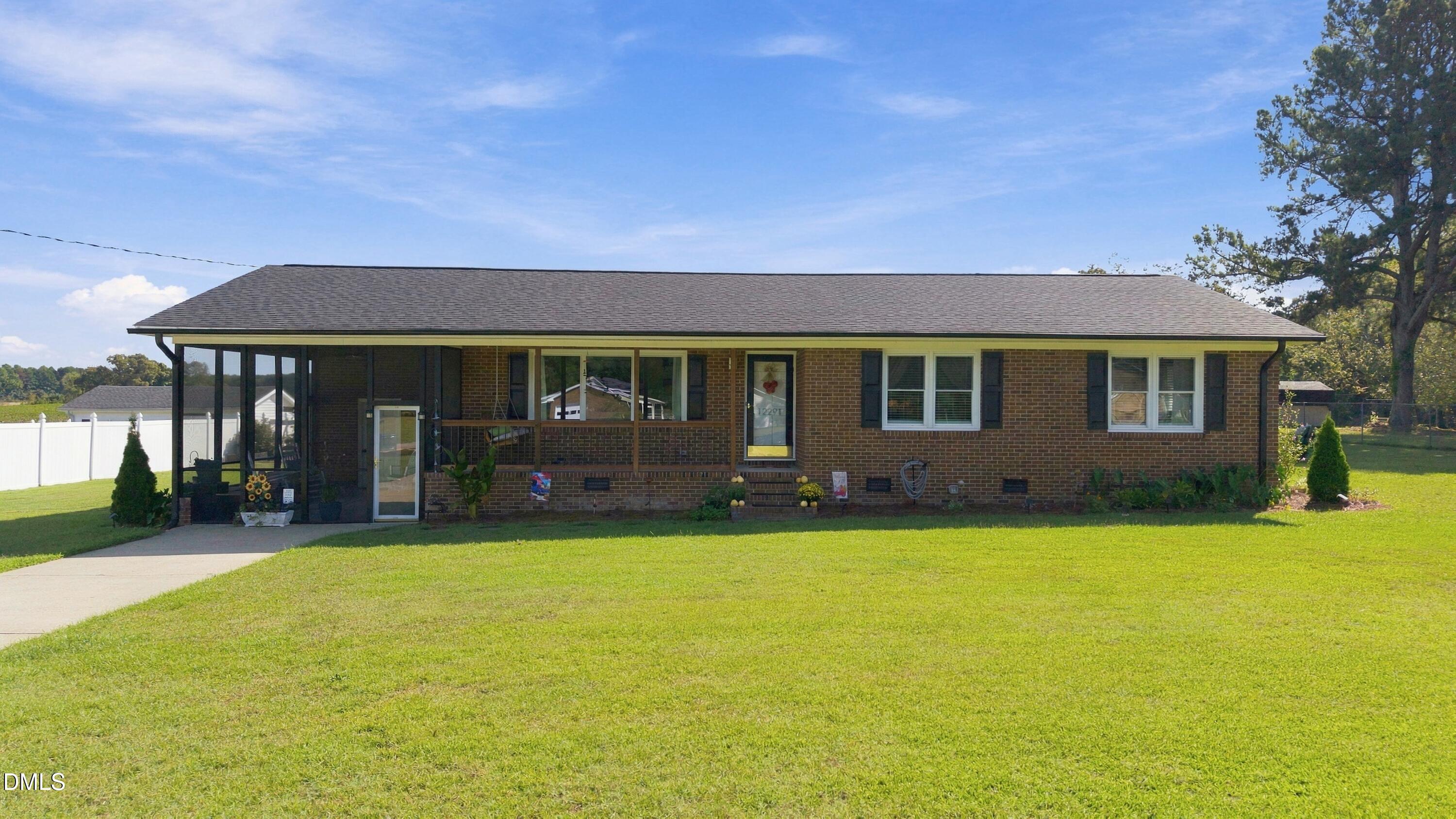 12291 Finch Street — photo
