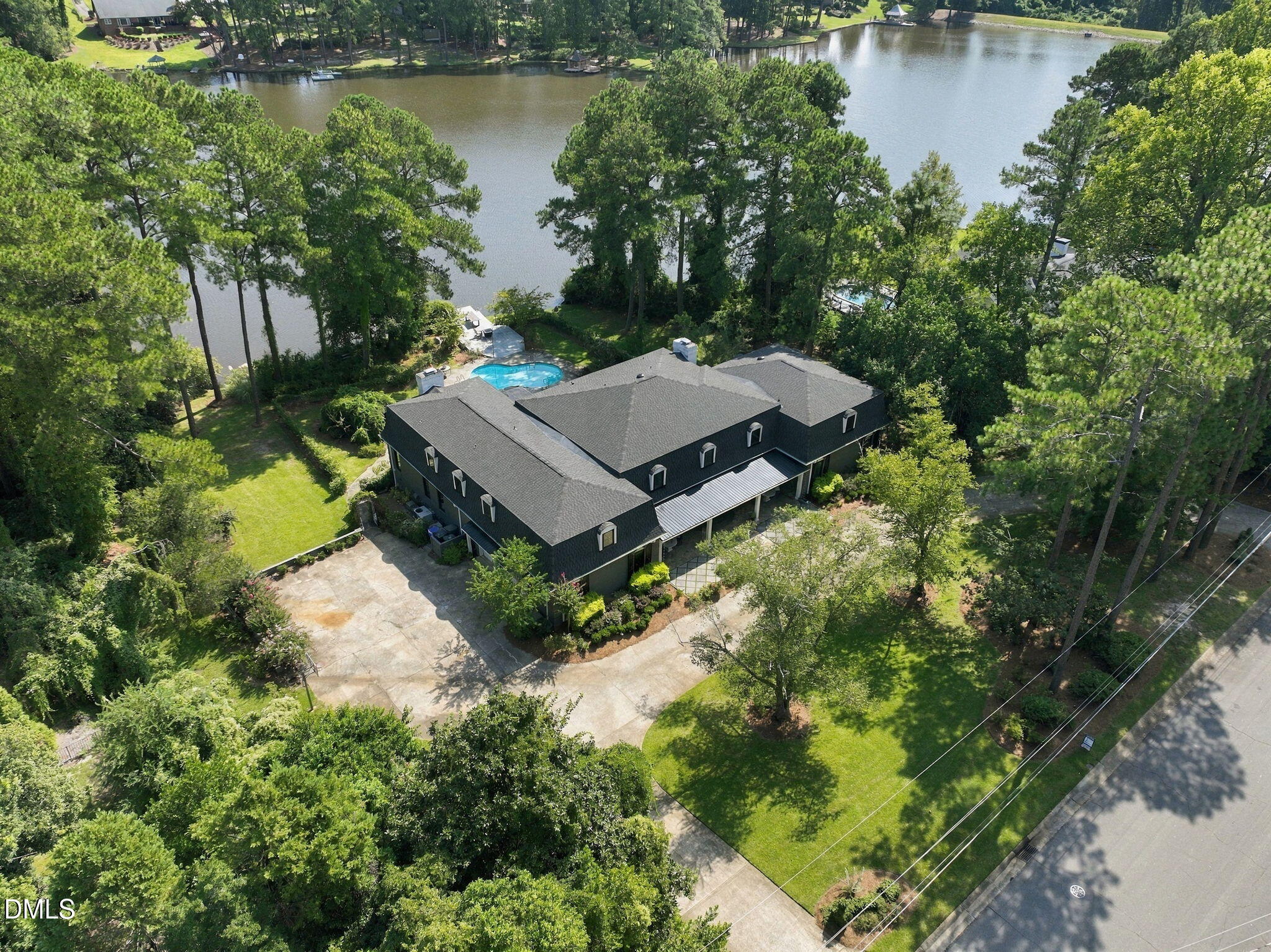 1131 Offshore Drive — photo