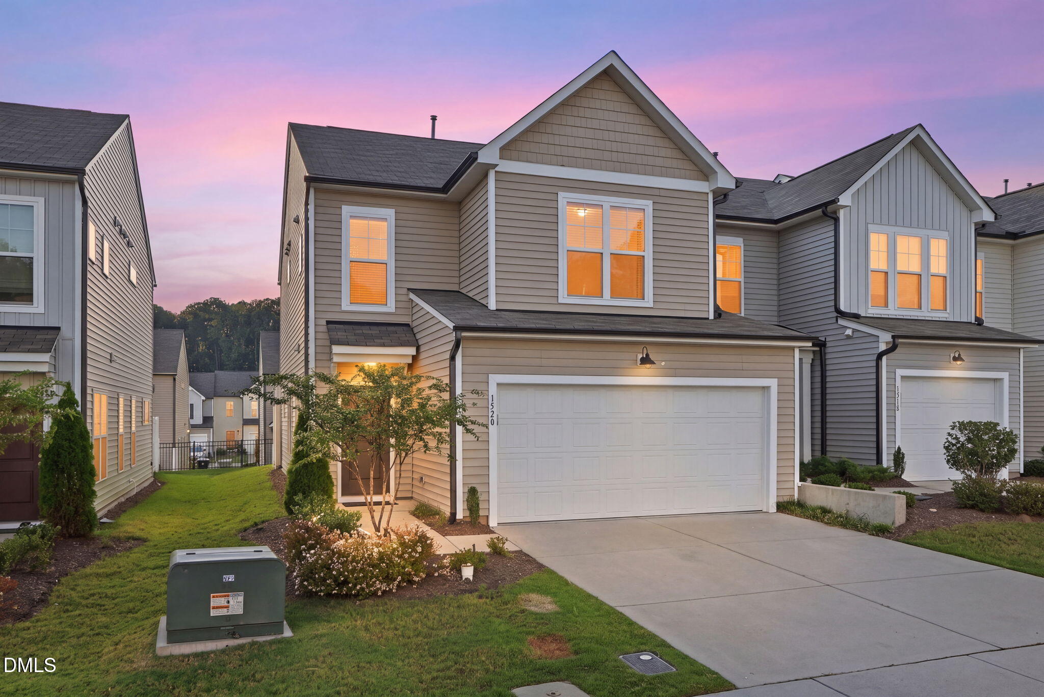 1520 Smoky Mountains Street — photo