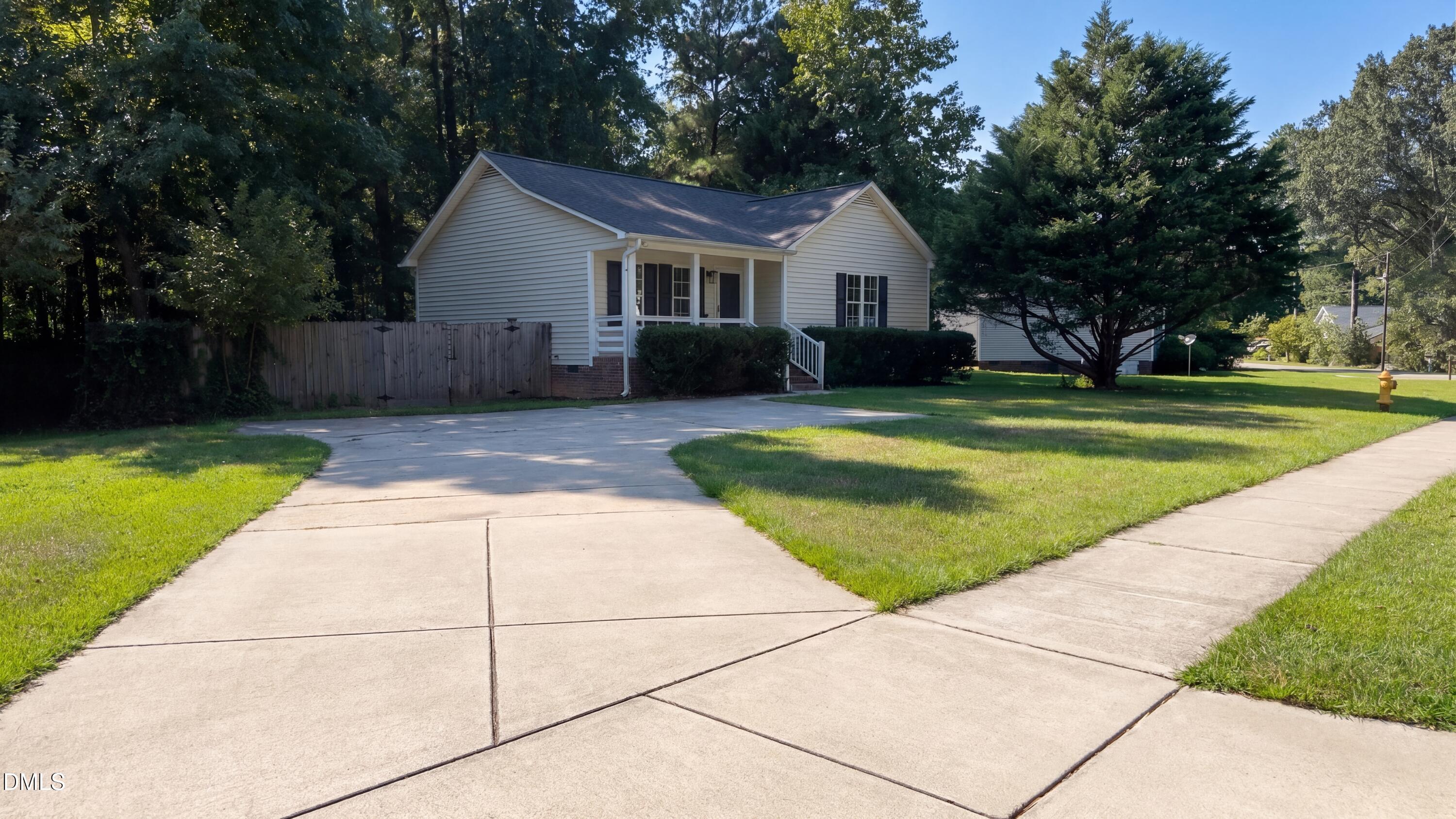 270 Lakewood Drive — photo