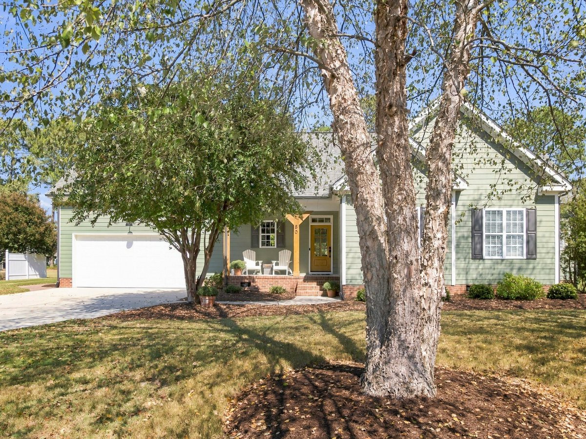 80 Adams Pointe Court — photo