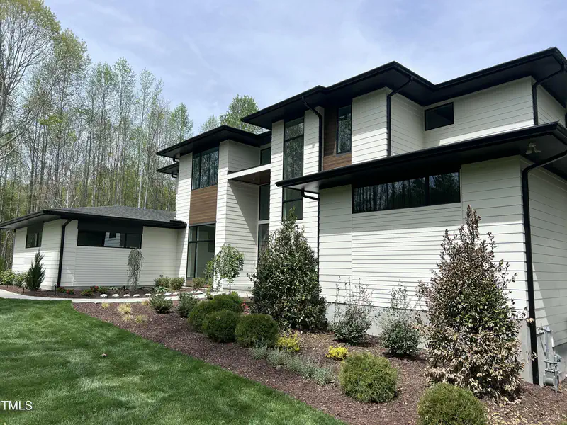 196 Mountaintop Circle — photo