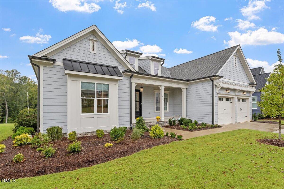811 Laurelwood Drive — photo