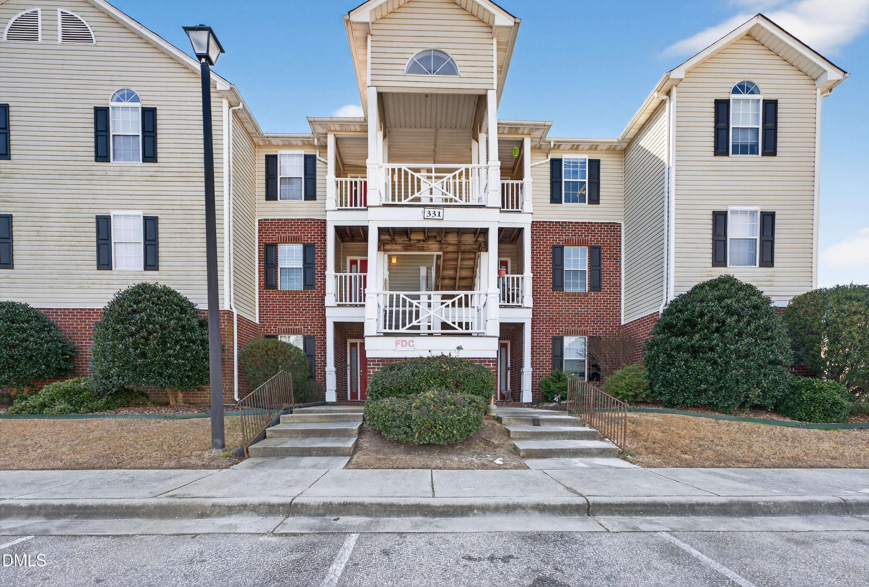 331 Bubble Creek Court 7 — photo